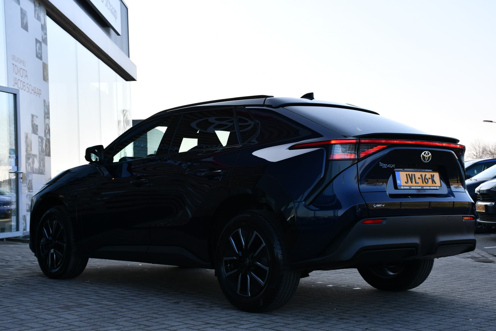 Toyota BZ4X Active Limited Edition 58 kWh thumbnail 11