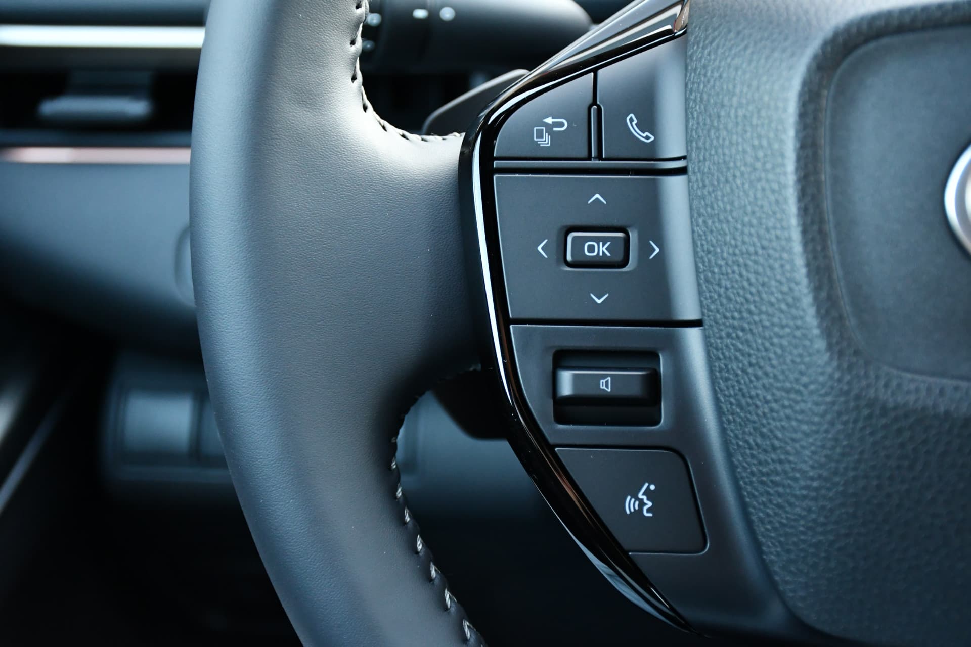 Toyota BZ4X Active Limited Edition 58 kWh thumbnail 21