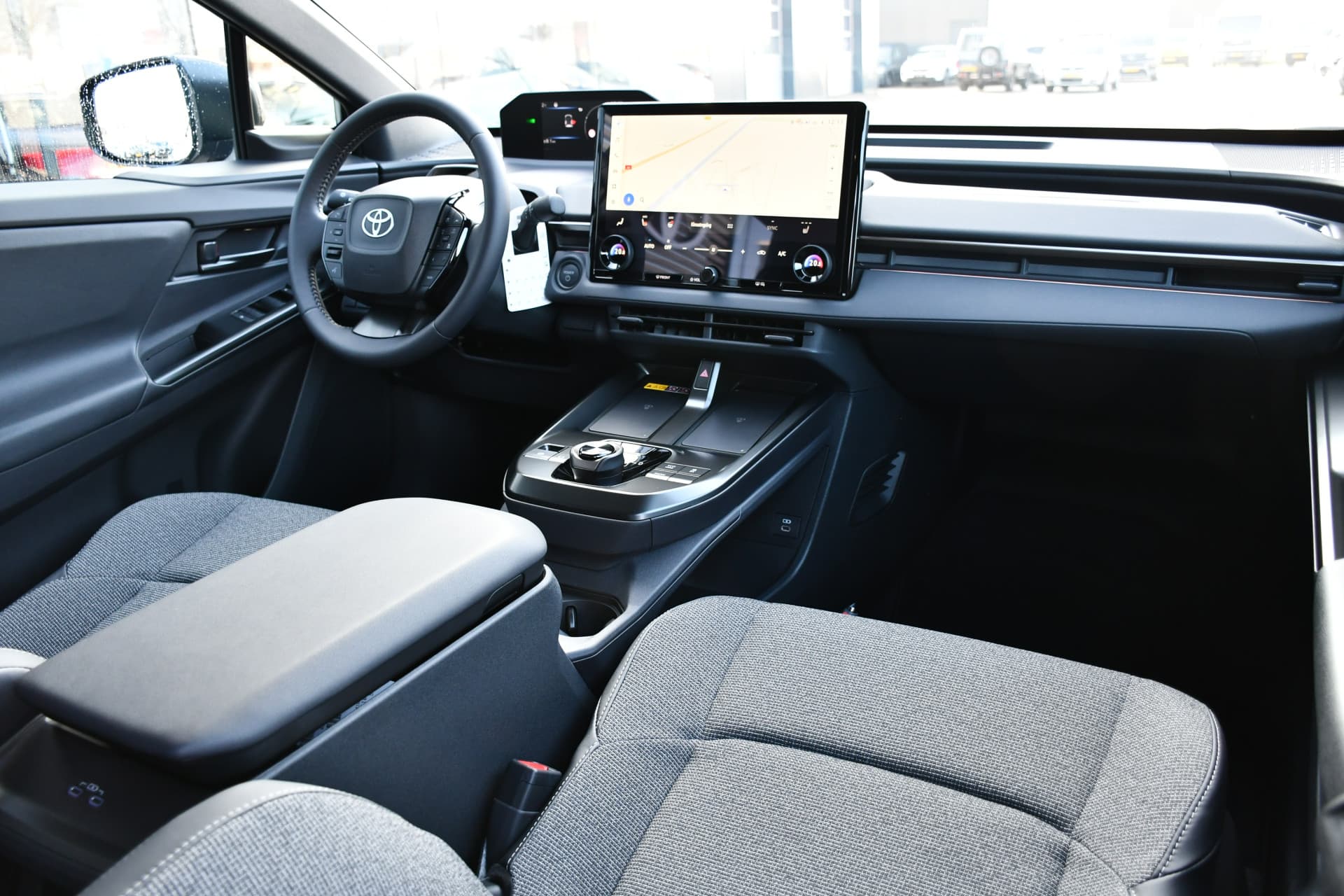 Toyota BZ4X Active Limited Edition 58 kWh thumbnail 25