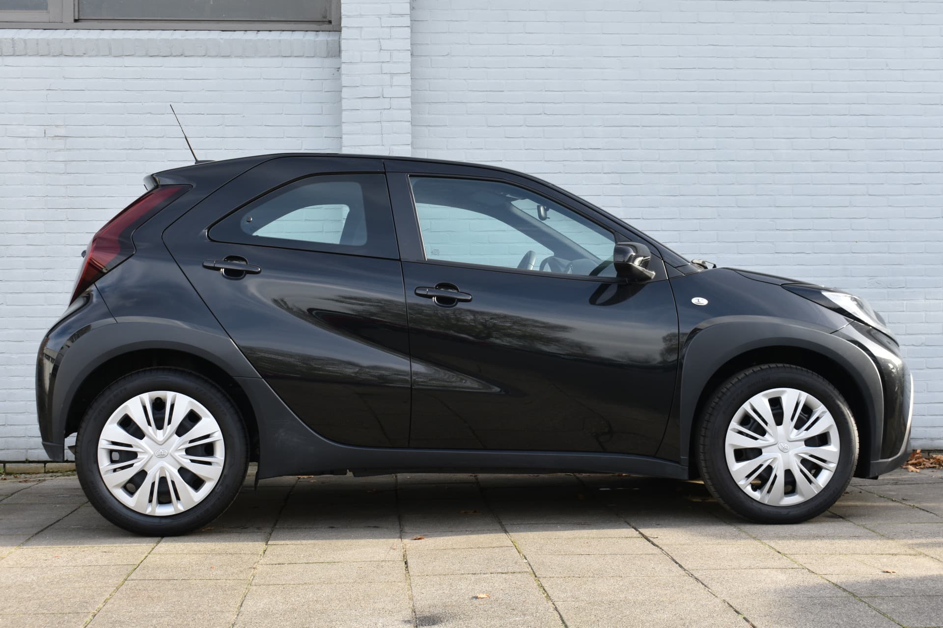 Toyota Aygo X 1.0 VVT-i MT Play thumbnail 11