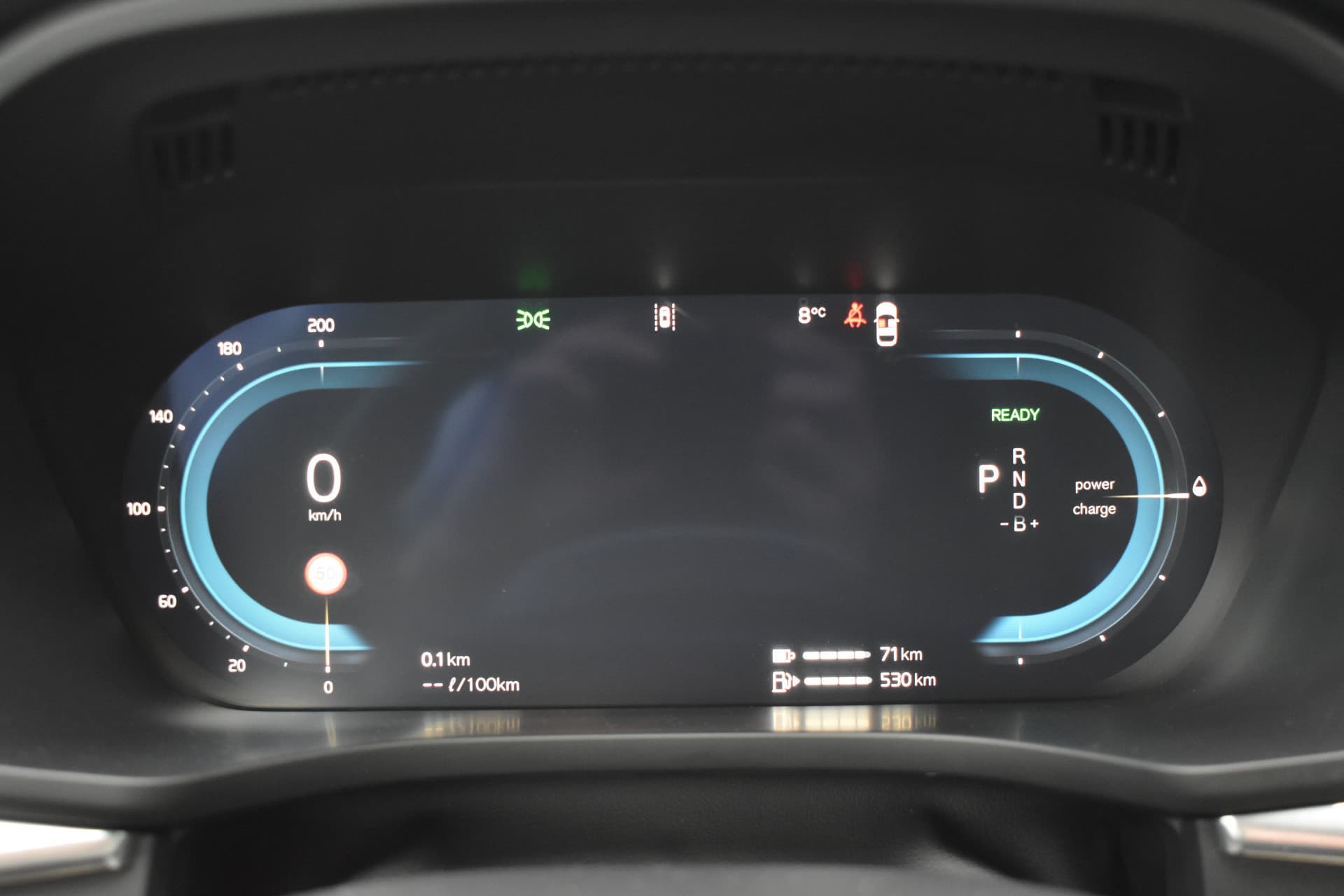 Volvo XC60 T6 350PK Plug-in hybrid AWD Plus Dark thumbnail 37