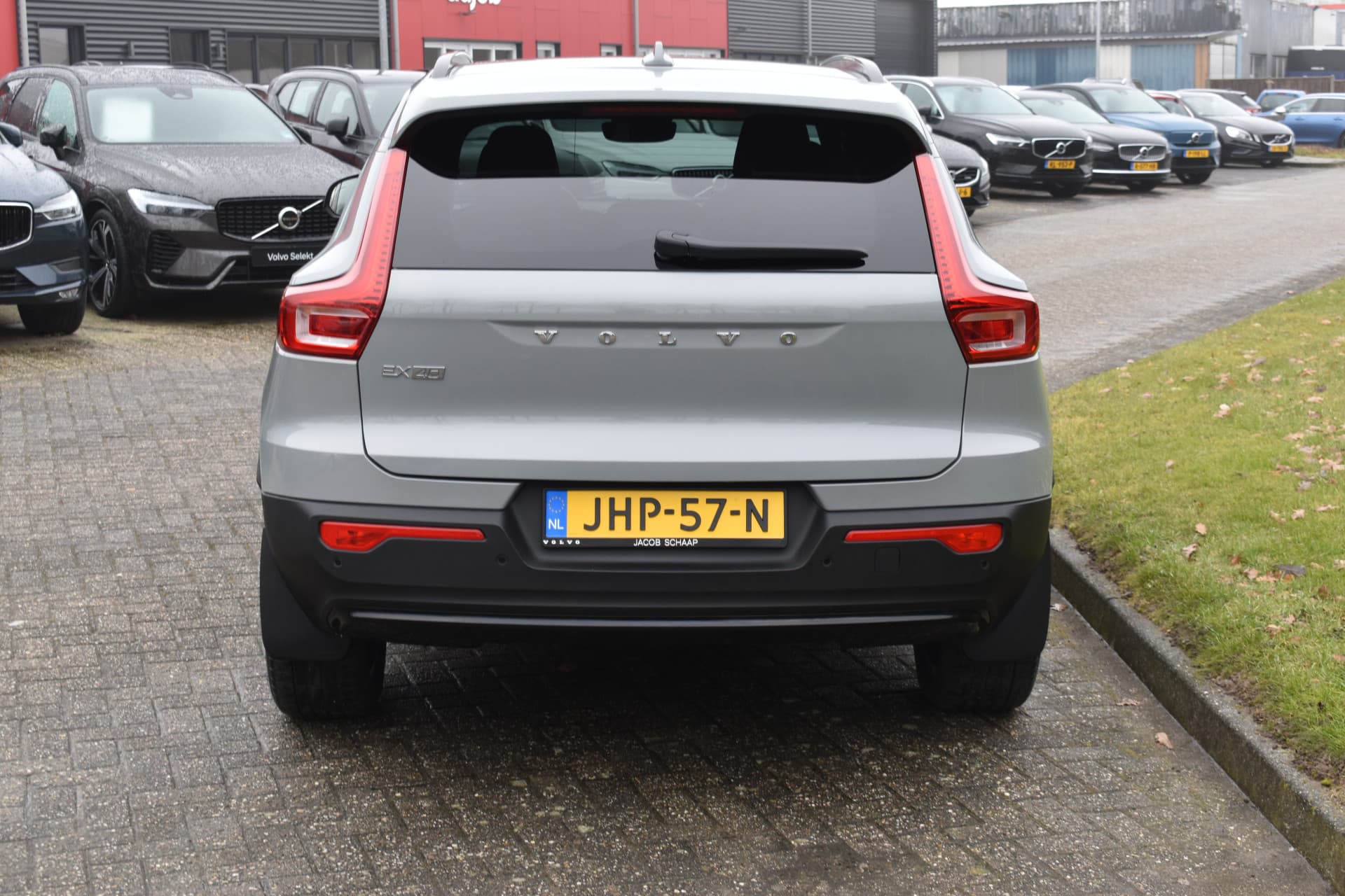 Volvo EX40 Extended Range 252PK Plus 82 kWh thumbnail 13