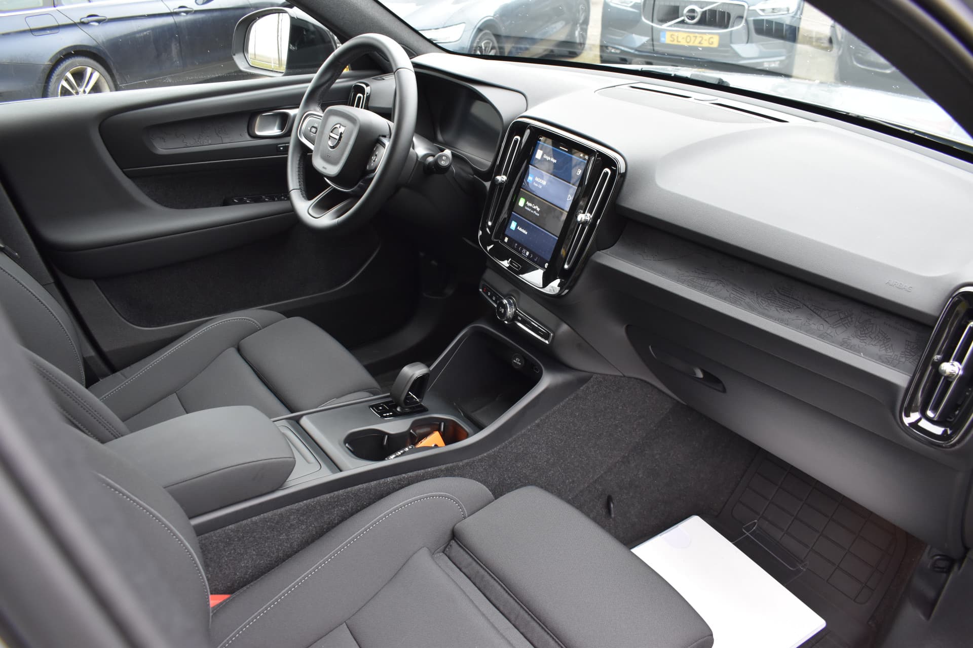 Volvo EX40 Extended Range 252PK Plus 82 kWh thumbnail 19