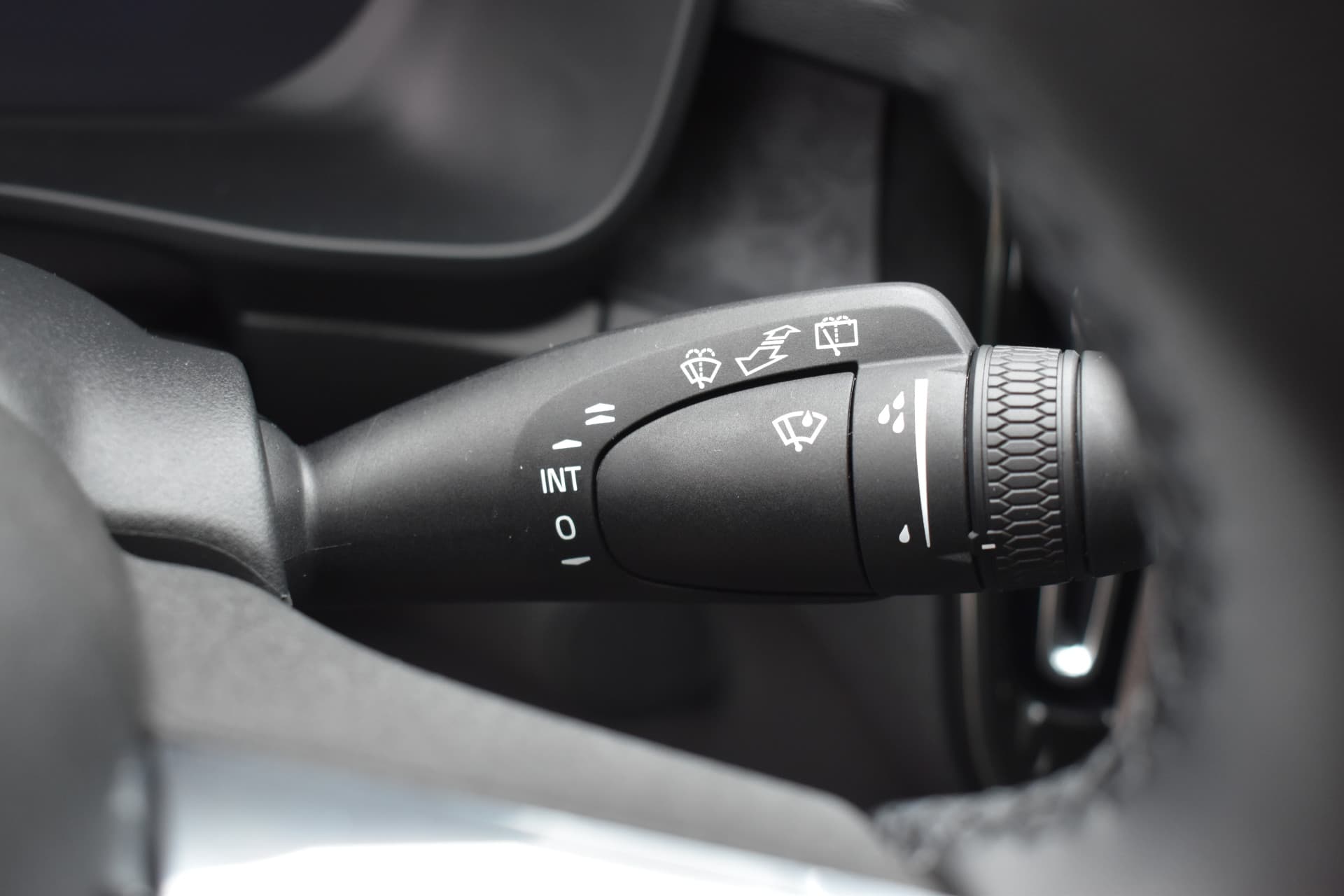 Volvo EX40 Extended Range 252PK Plus 82 kWh thumbnail 34