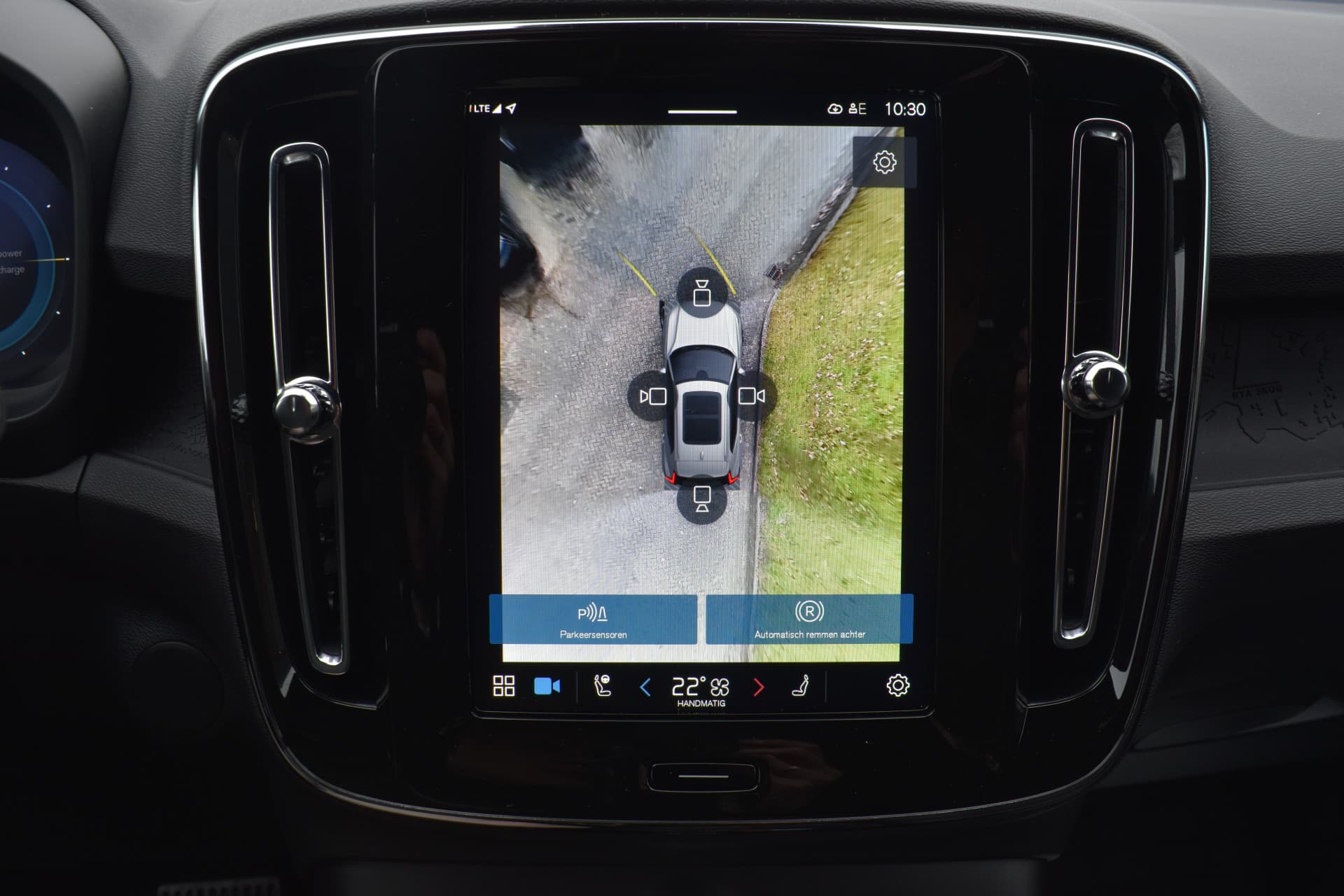 Volvo EX40 Extended Range 252PK Plus 82 kWh thumbnail 39