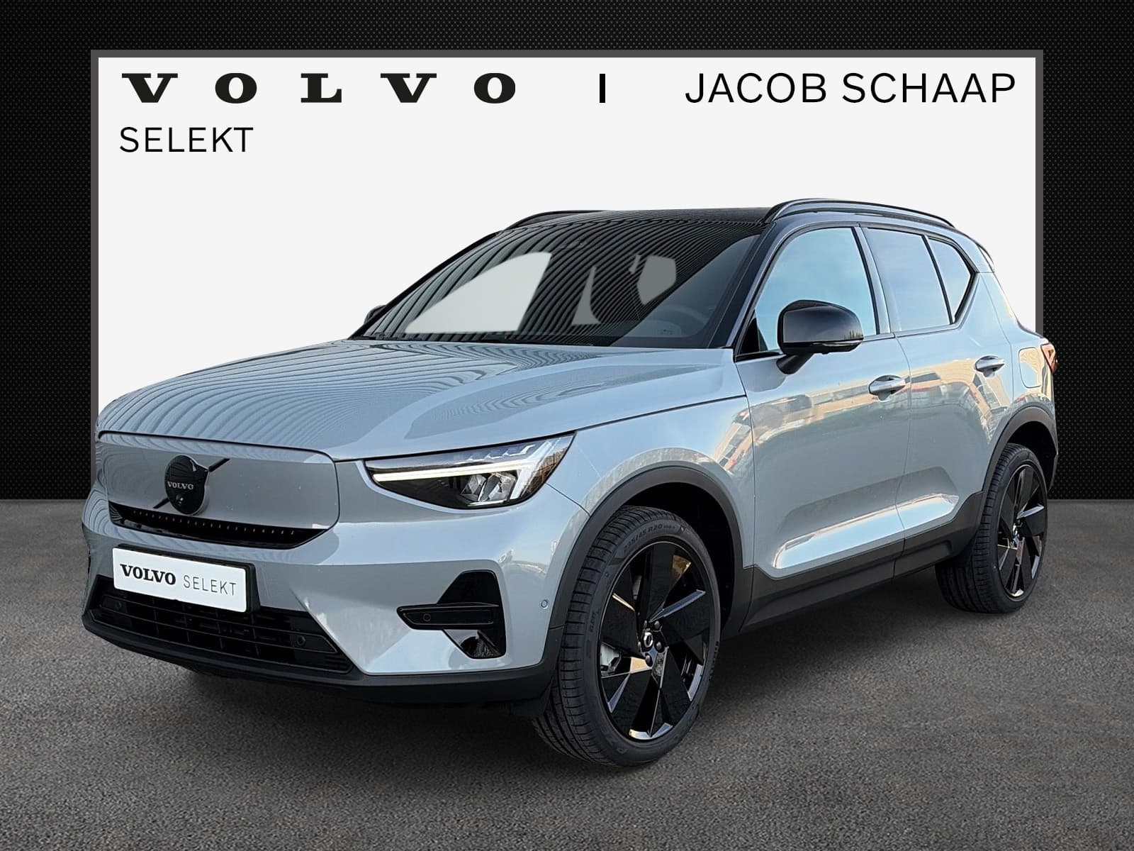 Volvo EX40 Extended Range Ultra Black Ed. / panoramadak / Rondomzichtcamera / Harman/Kardon / Stuur- en stoelverwarming /