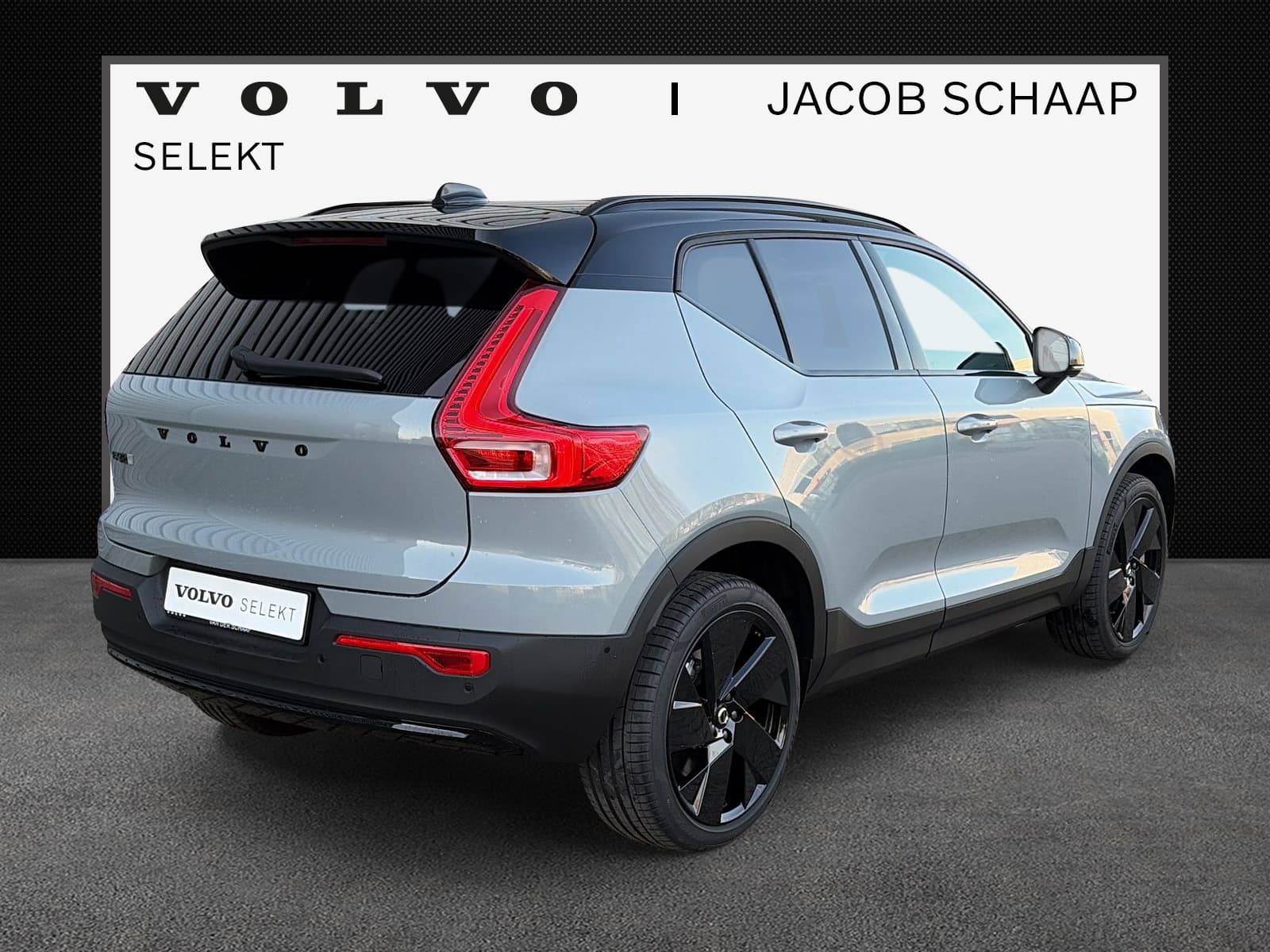 Volvo EX40 Extended Range Ultra Black Ed. / panoramadak / Rondomzichtcamera / Harman/Kardon / Stuur- en stoelverwarming / thumbnail 2