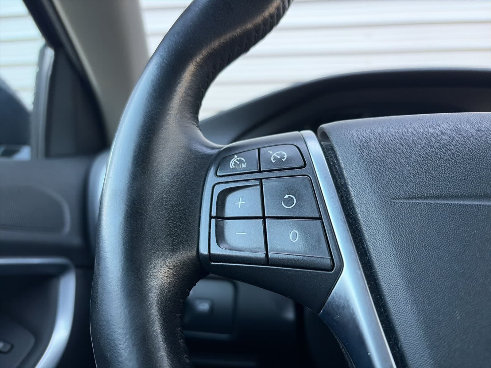 Volvo V40 2.0 D2 Nordic+ / LED koplampen / Trekhaak / Achteruitrijcamera / Stoelverwarming / thumbnail 20