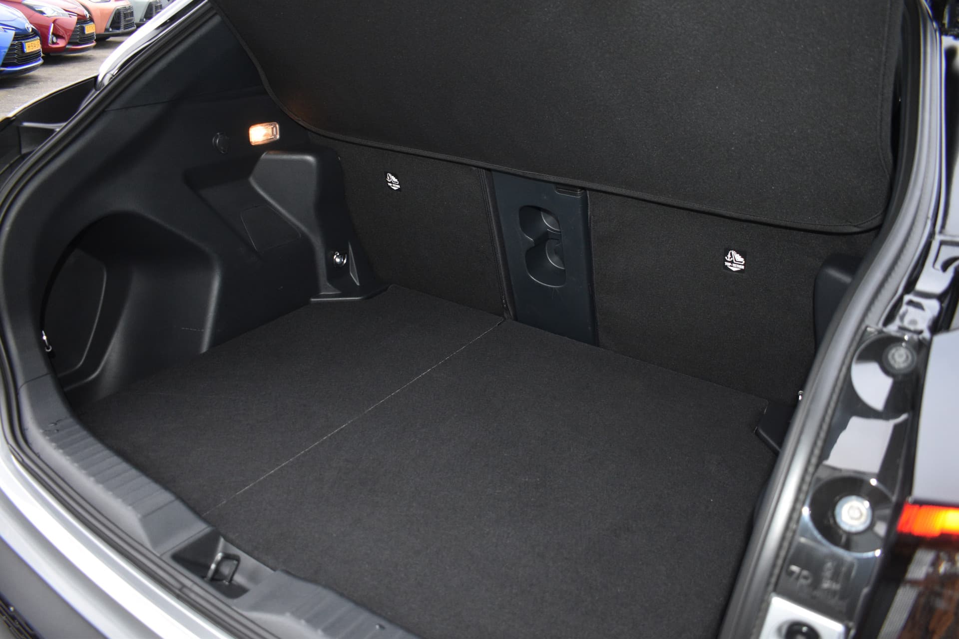 Toyota Yaris Cross 1.5 Hybrid 130 GR Sport Limited Automaat 130pk thumbnail 10