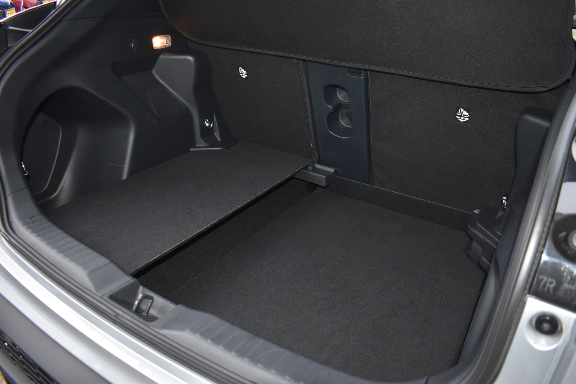 Toyota Yaris Cross 1.5 Hybrid 130 GR Sport Limited Automaat 130pk thumbnail 11