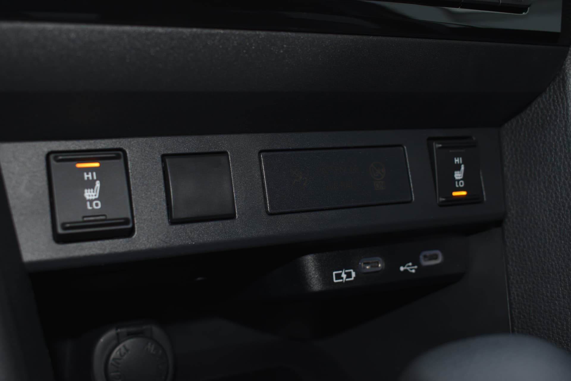 Toyota Yaris Cross 1.5 Hybrid 130 GR Sport Limited Automaat 130pk thumbnail 22