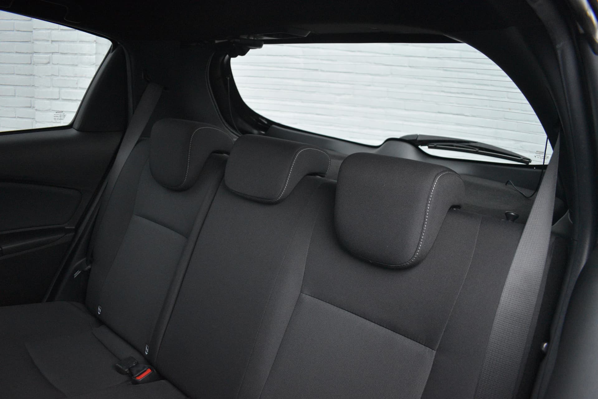 Toyota Yaris 1.5 Hybrid Bi-Tone Automaat 100pk thumbnail 8