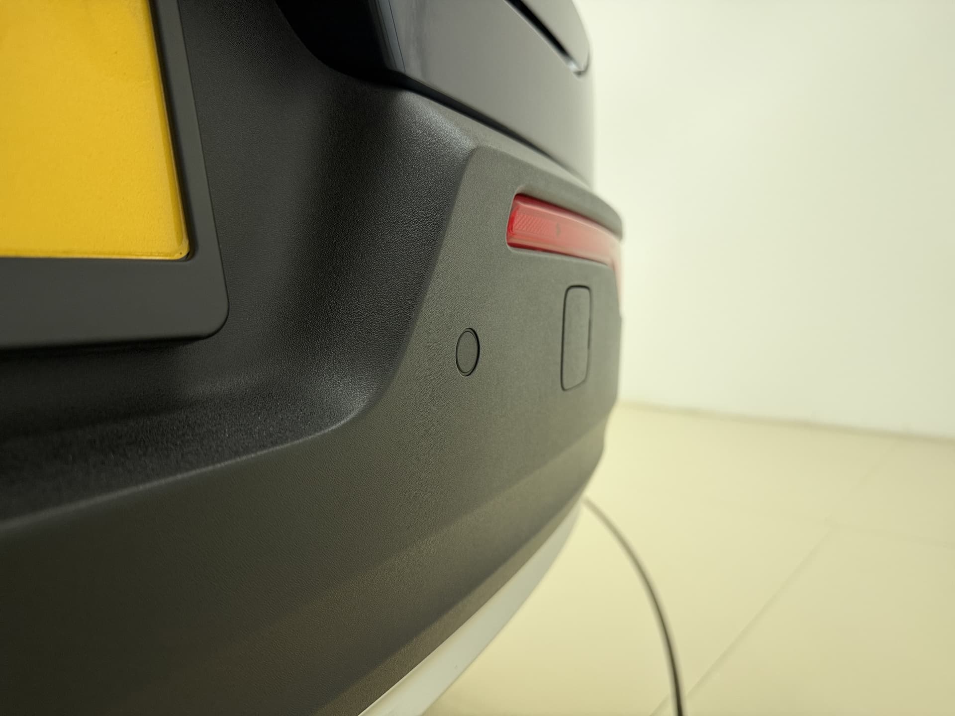 Volvo XC40 T5 262pk Business Pro / Panorama dak / Harman en Kardon audio / Stoel/- en stuurverwarming / Trekhaak / thumbnail 4