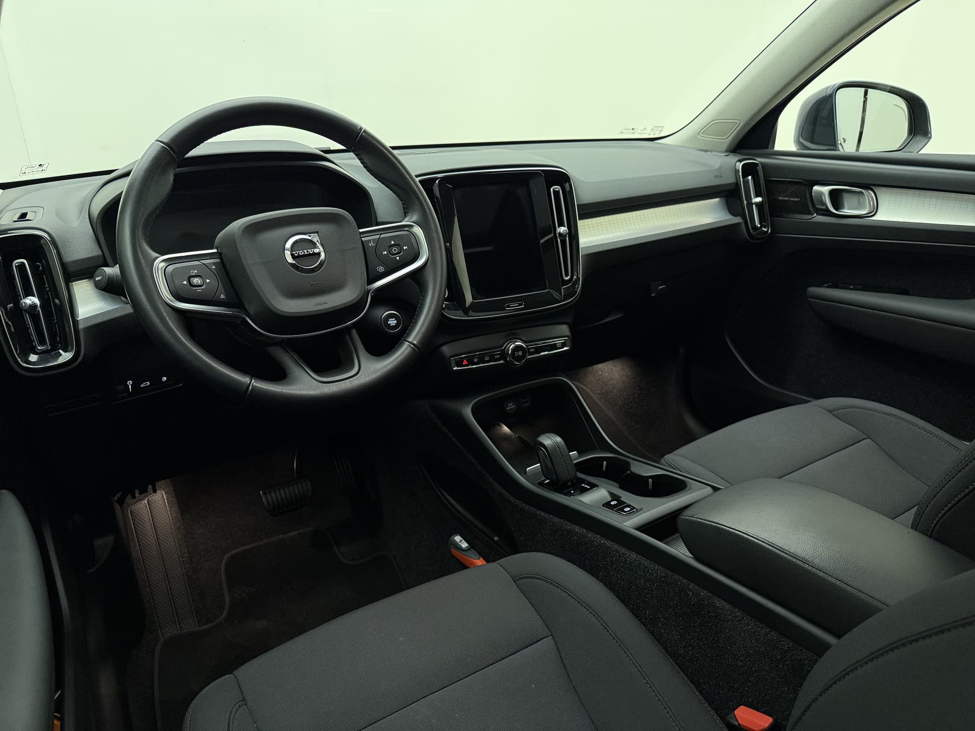 Volvo XC40 T5 262pk Business Pro / Panorama dak / Harman en Kardon audio / Stoel/- en stuurverwarming / Trekhaak / thumbnail 18