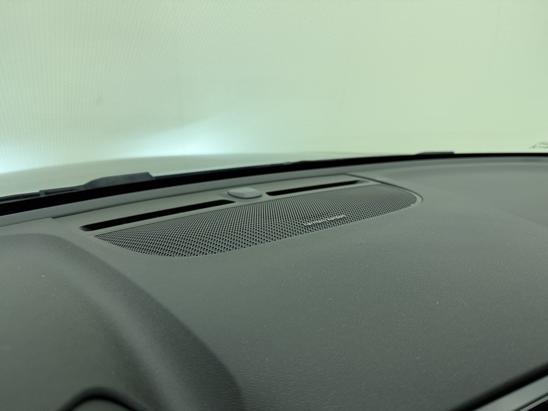 Volvo XC40 T5 262pk Business Pro / Panorama dak / Harman en Kardon audio / Stoel/- en stuurverwarming / Trekhaak / thumbnail 39