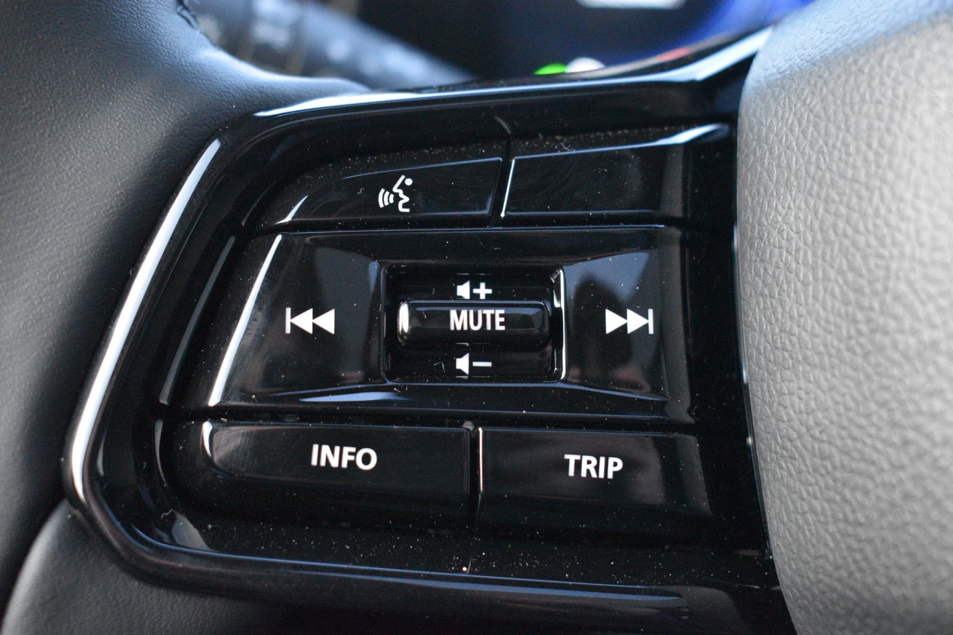 Toyota Urban Cruiser Executive 61 kWh Automaat 174pk thumbnail 10