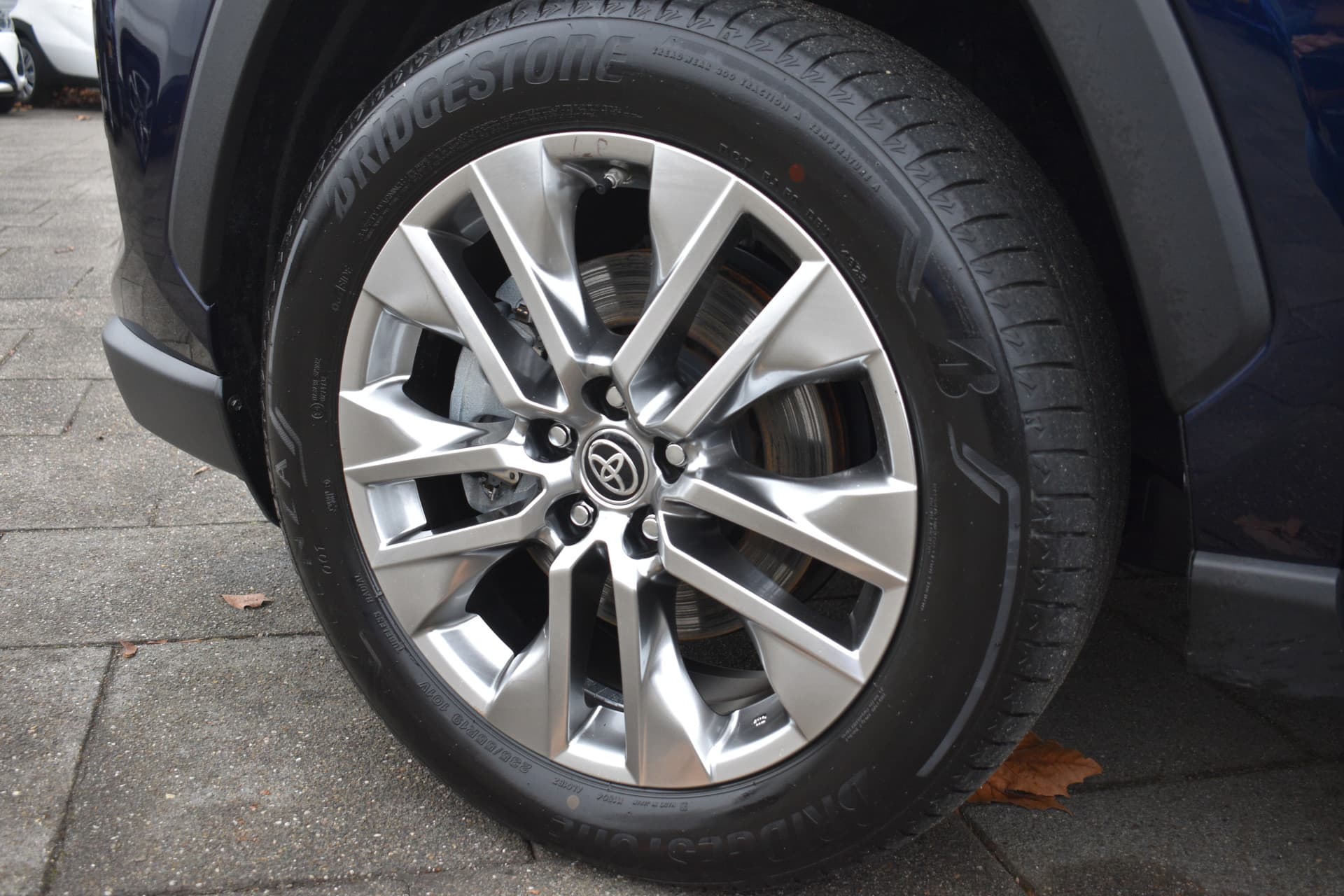 Toyota RAV4 2.5 Hybrid AWD Executive Limited Automaat 222pk thumbnail 2