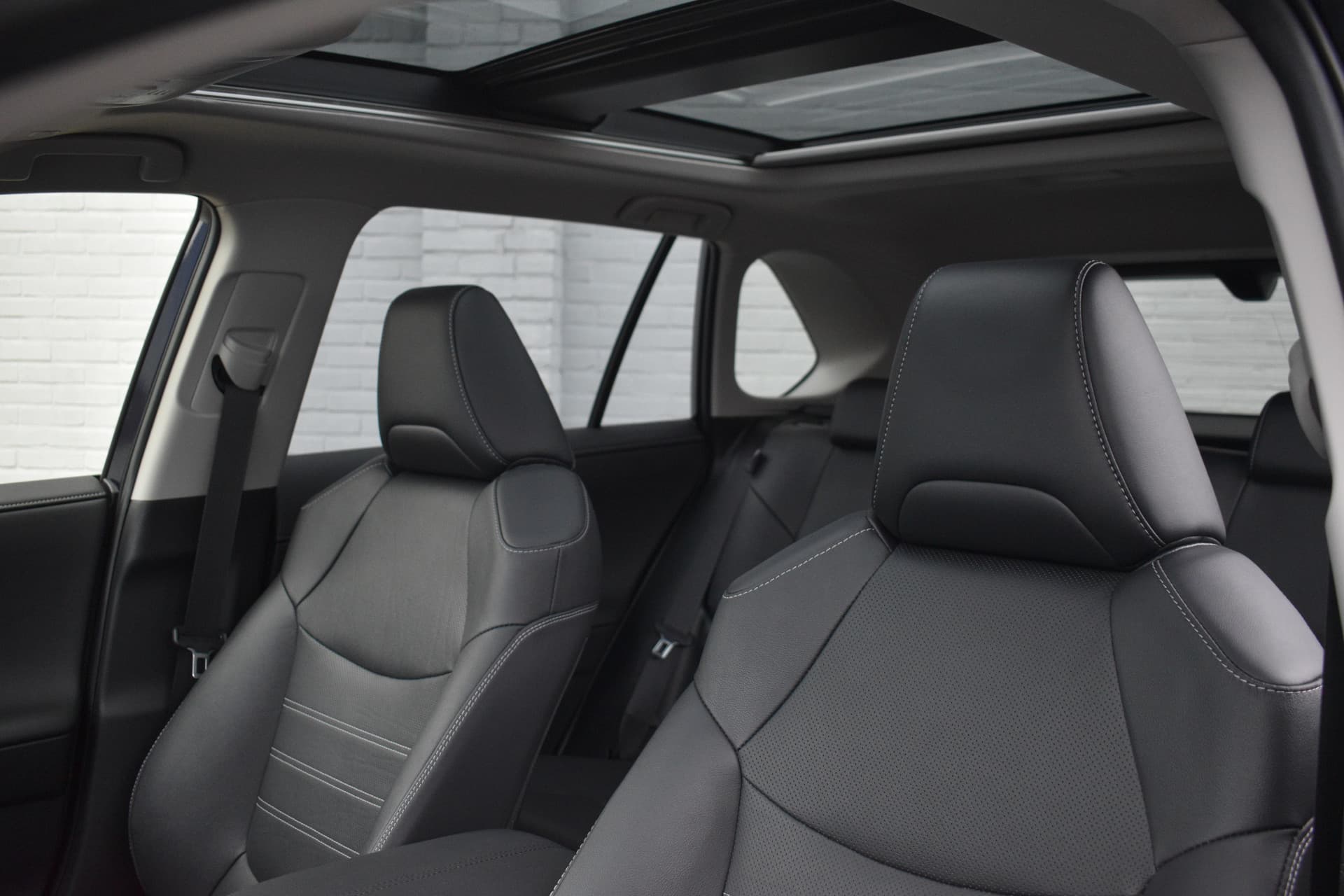 Toyota RAV4 2.5 Hybrid AWD Executive Limited Automaat 222pk thumbnail 11