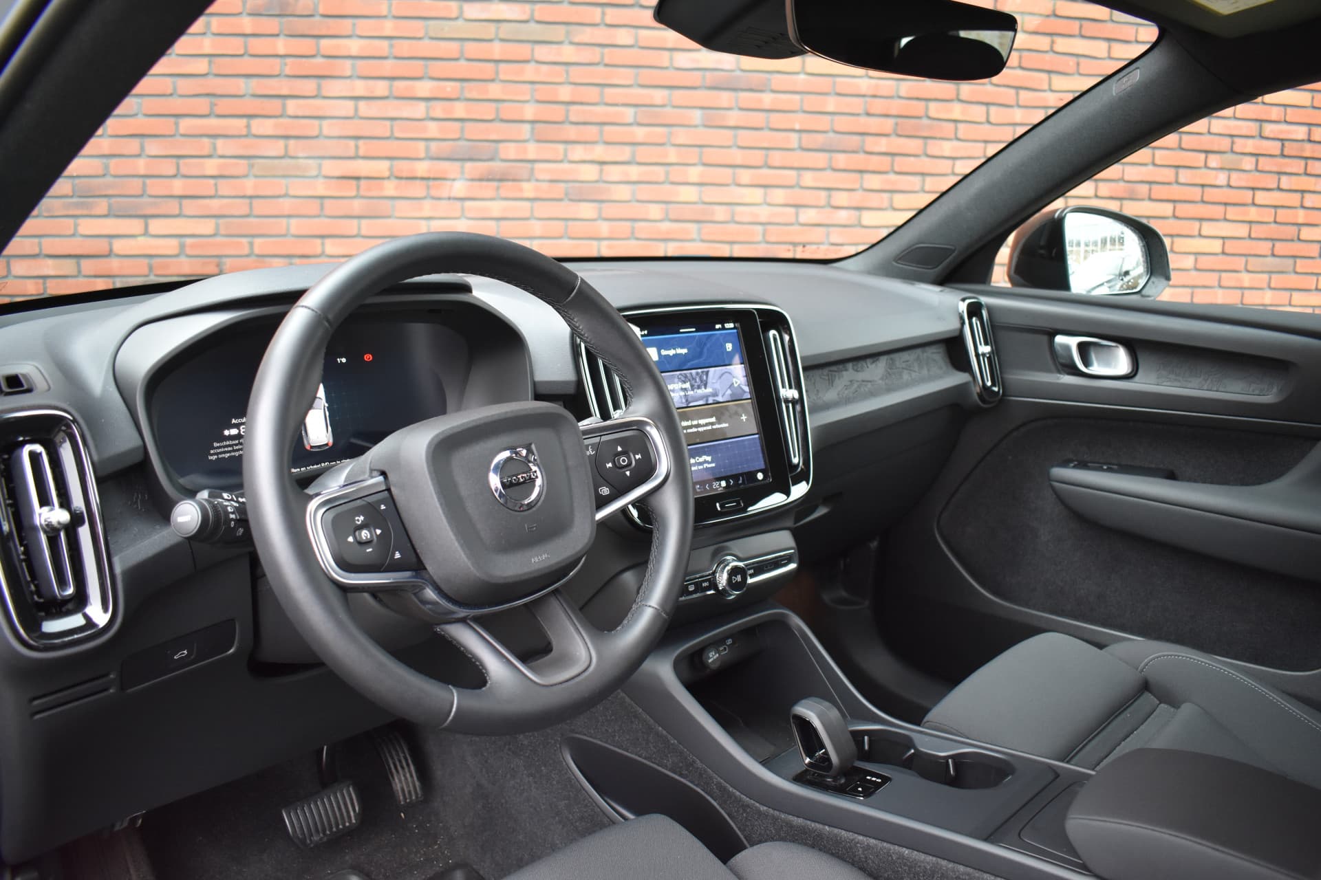 Volvo EX40 Extended Range 252PK Plus 82 kWh thumbnail 5