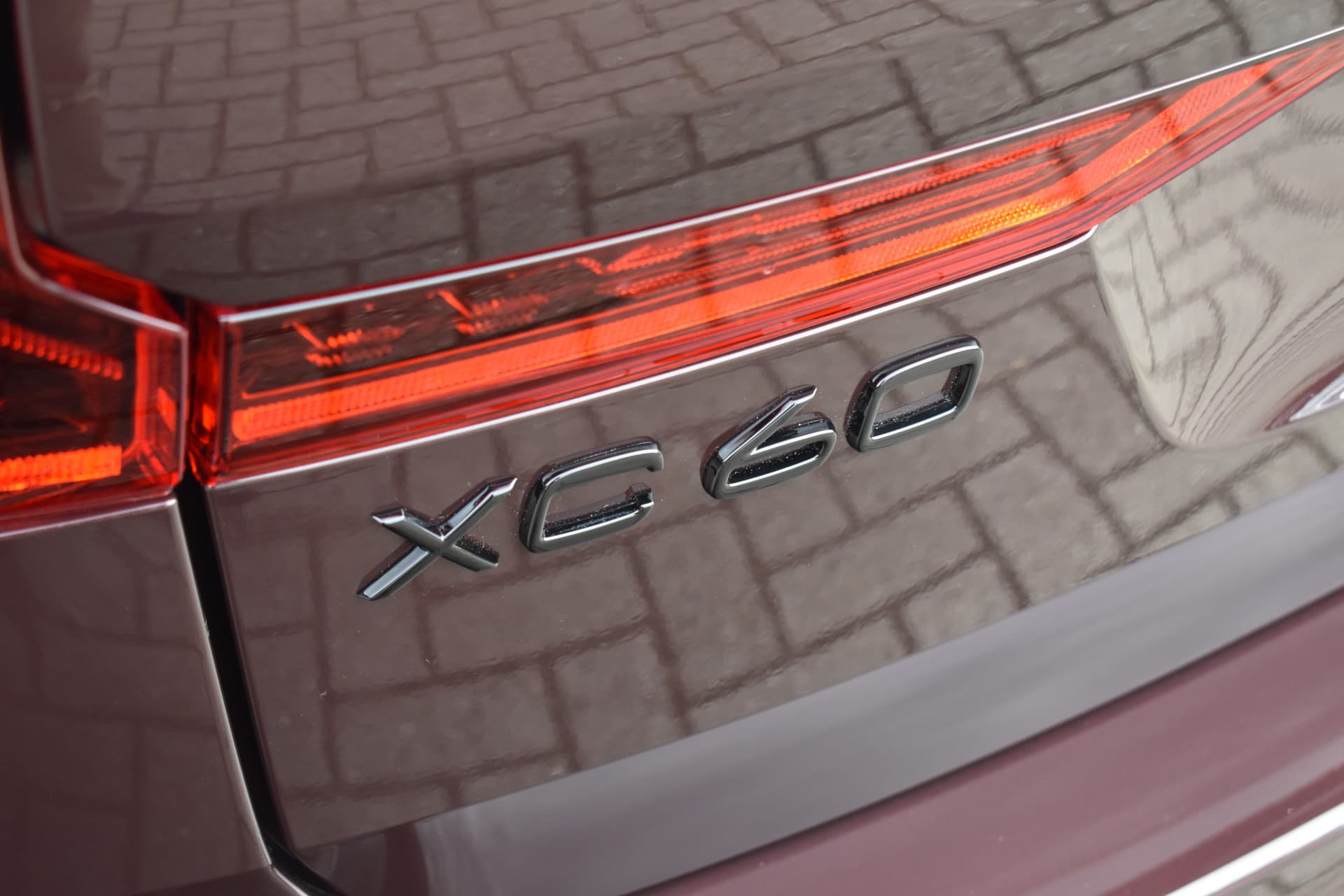 Volvo XC60 T6 350PK Plug-in hybrid AWD Ultra Dark Executive Edition | thumbnail 24