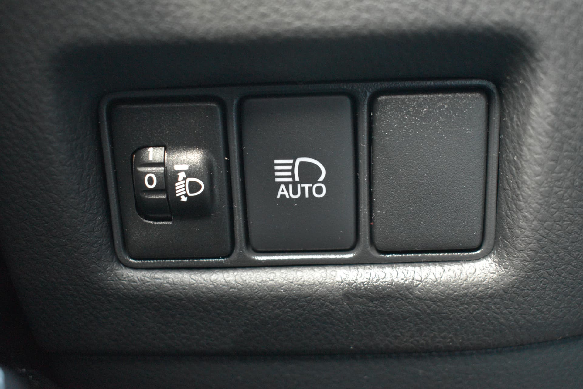 Toyota C-HR 5-deurs 1.8 Hybrid Dynamic Automaat 122pk thumbnail 13