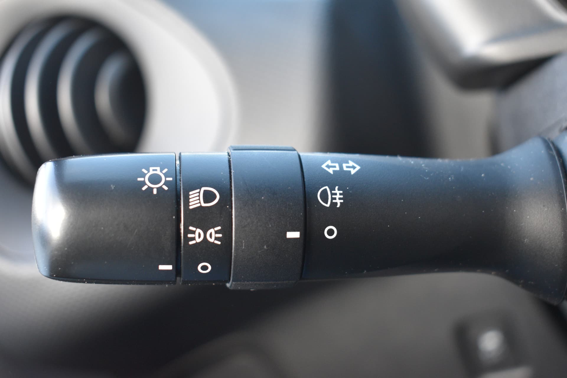 Toyota Aygo 1.0 VVT-i x-fun Handgeschakeld 72pk thumbnail 6