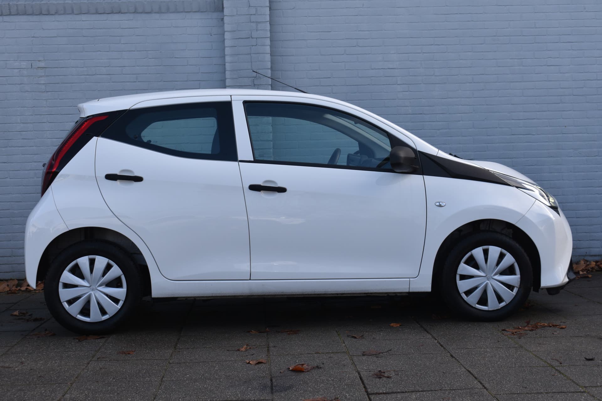 Toyota Aygo 1.0 VVT-i x-fun Handgeschakeld 72pk thumbnail 12