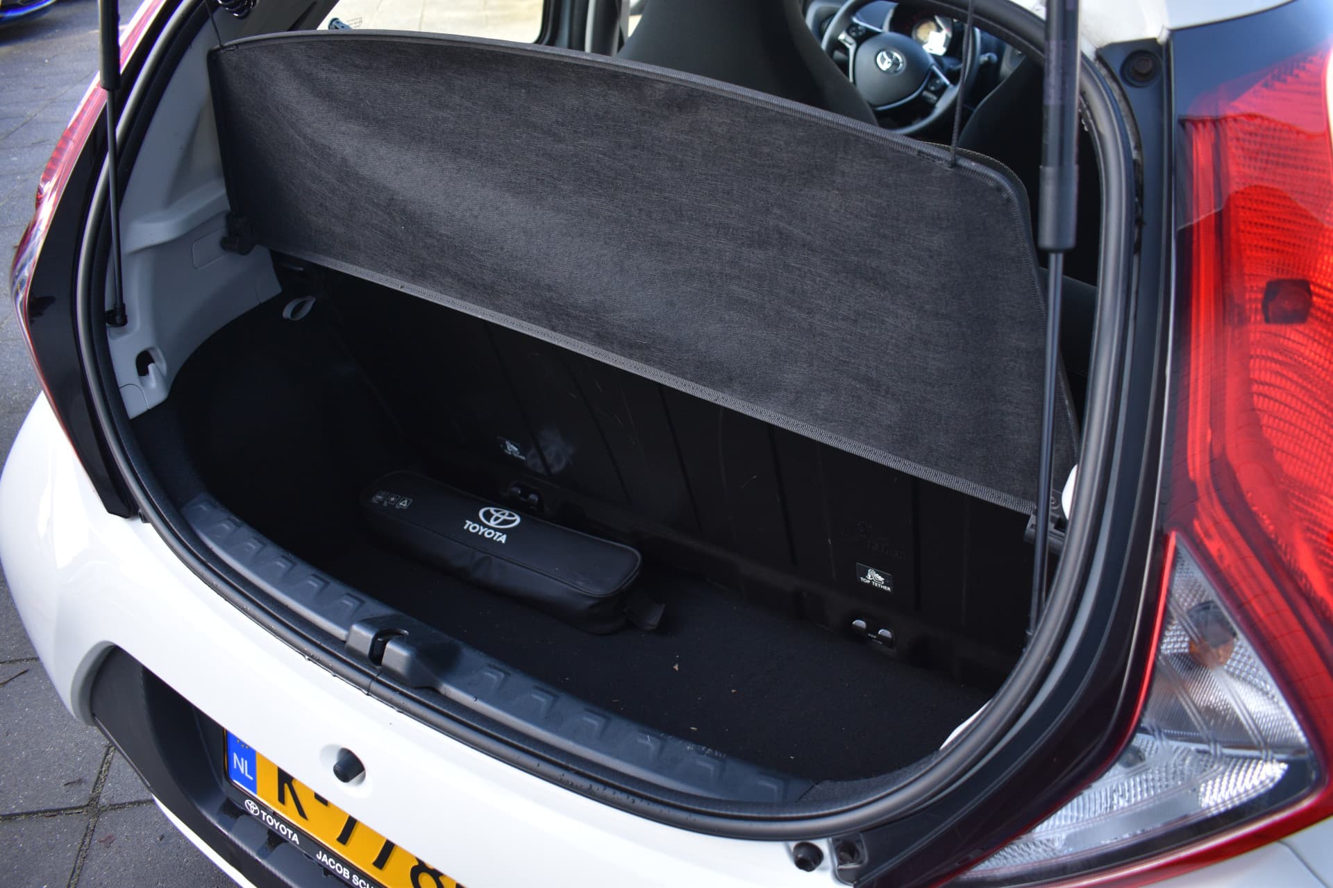 Toyota Aygo 1.0 VVT-i x-fun Handgeschakeld 72pk thumbnail 13