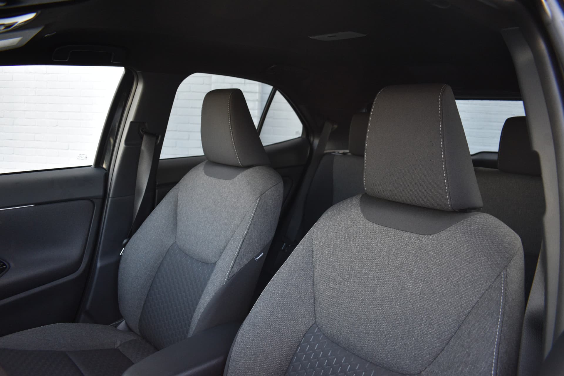 Toyota Yaris Cross Hybrid 115 Dynamic Automaat 116pk CVT thumbnail 7