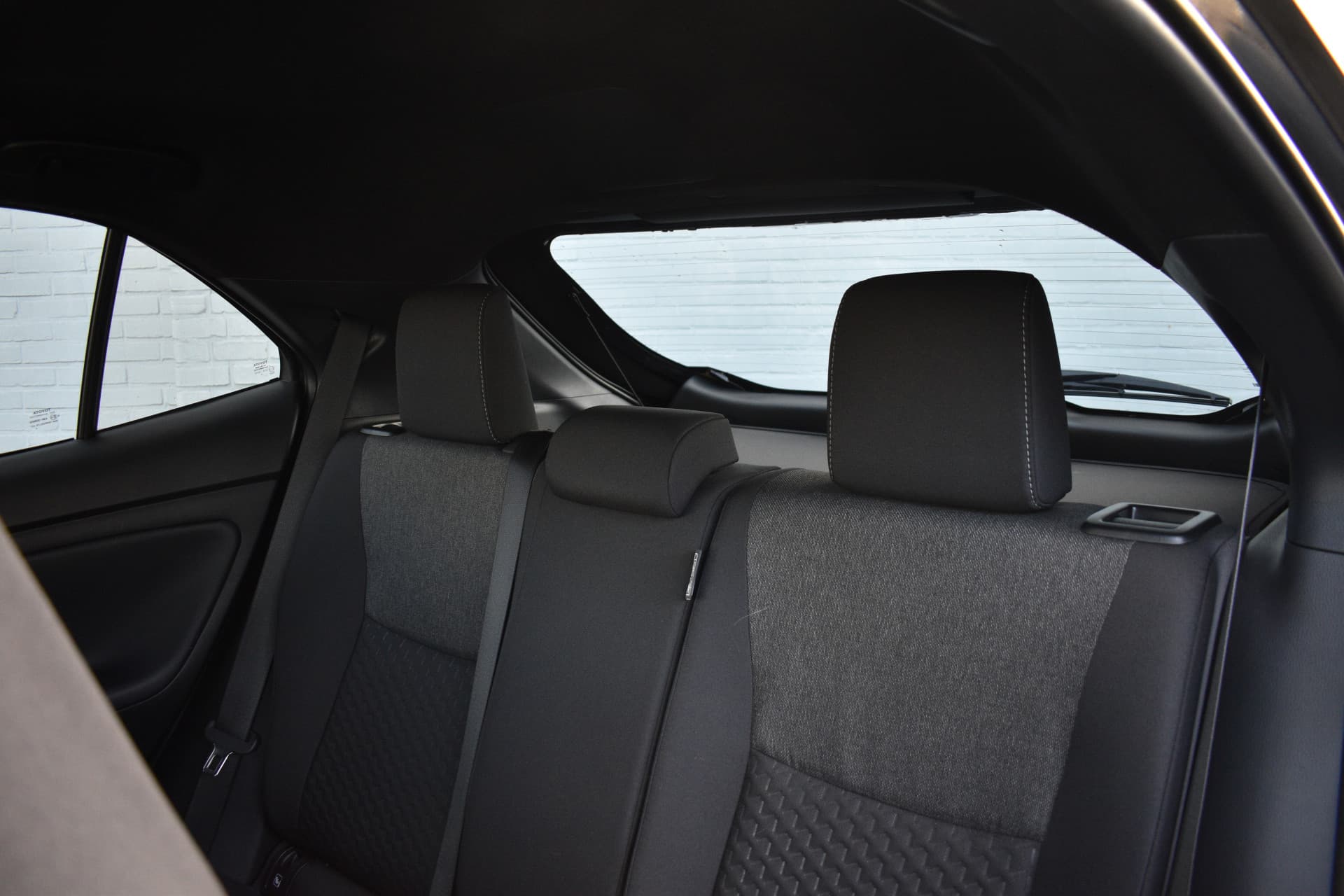 Toyota Yaris Cross Hybrid 115 Dynamic Automaat 116pk CVT thumbnail 8