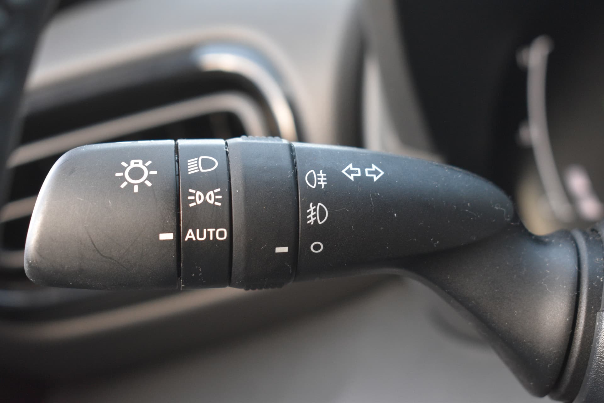 Toyota Yaris Cross Hybrid 115 Dynamic Automaat 116pk CVT thumbnail 11