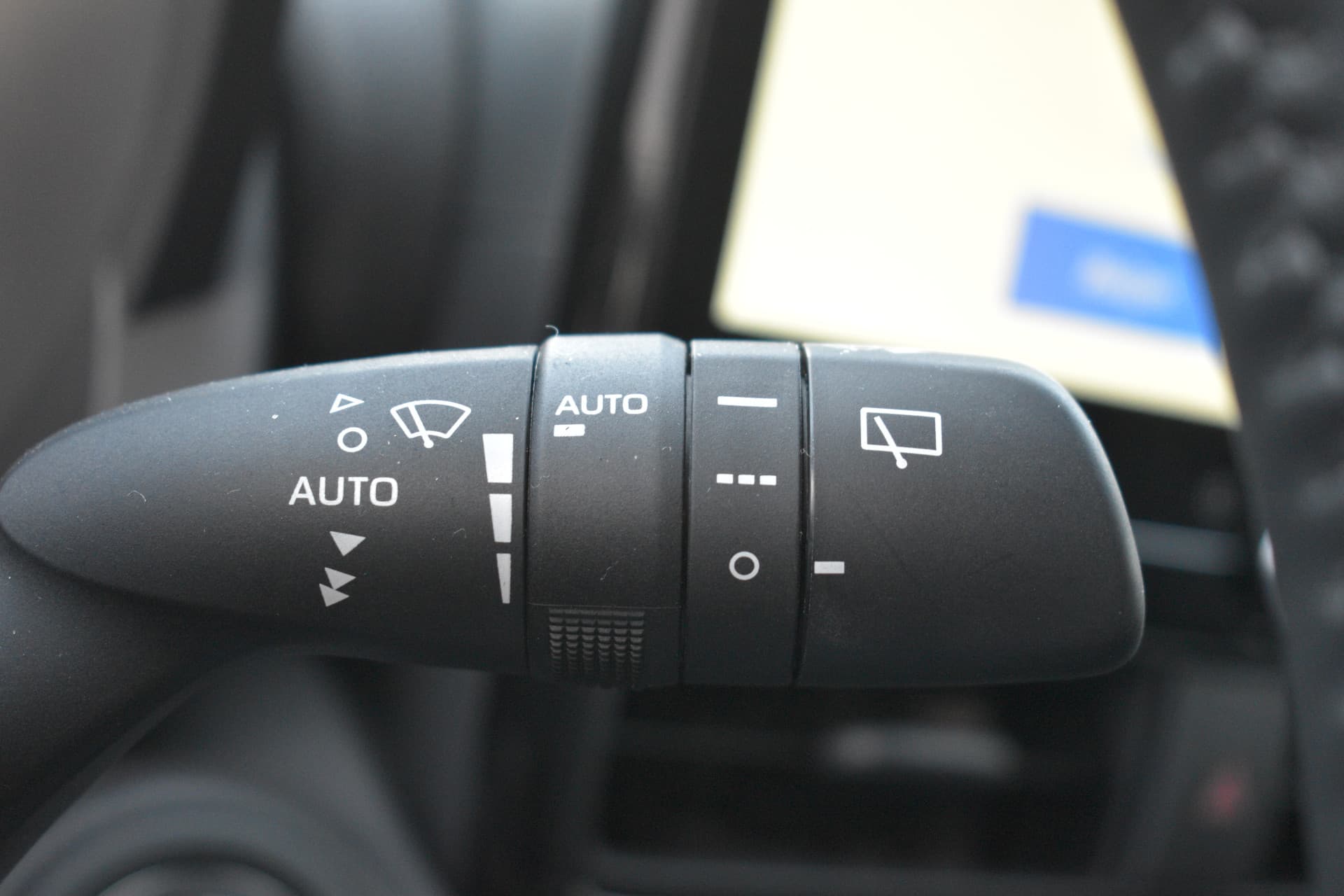 Toyota Yaris Cross Hybrid 115 Dynamic Automaat 116pk CVT thumbnail 13