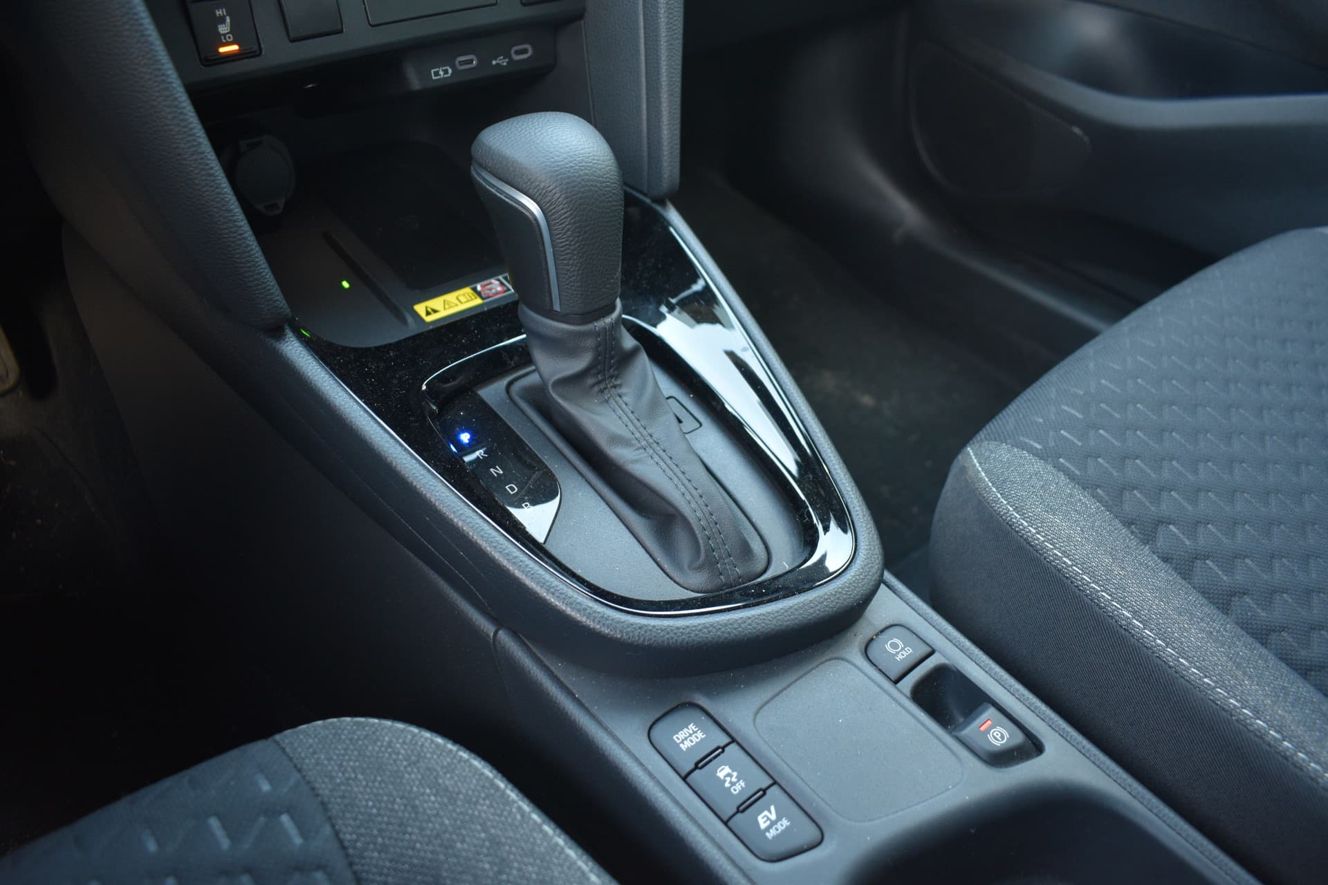 Toyota Yaris Cross Hybrid 115 Dynamic Automaat 116pk CVT thumbnail 22