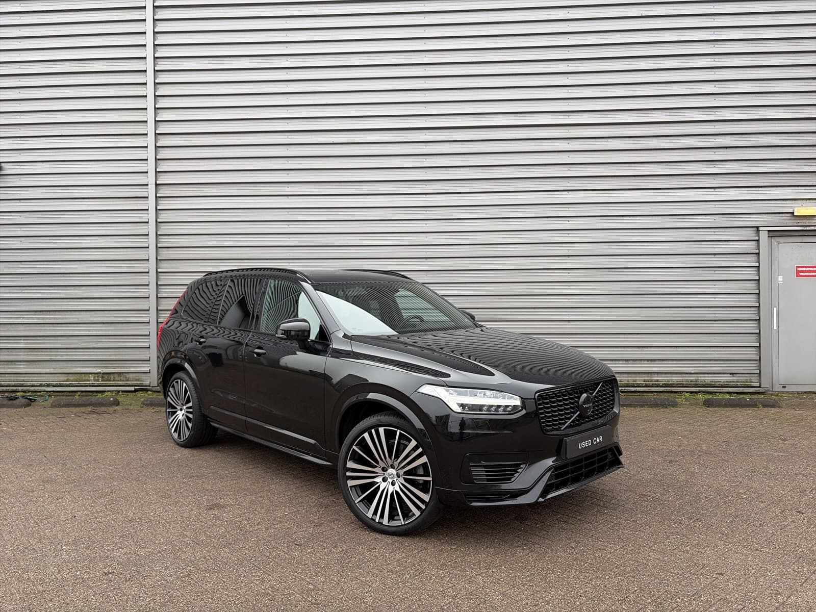 Volvo XC90 2.0 T8 Recharge AWD R-Design / Long Range / 22'' velgen / Luchtvering / Rondomzichtcamera / thumbnail 31