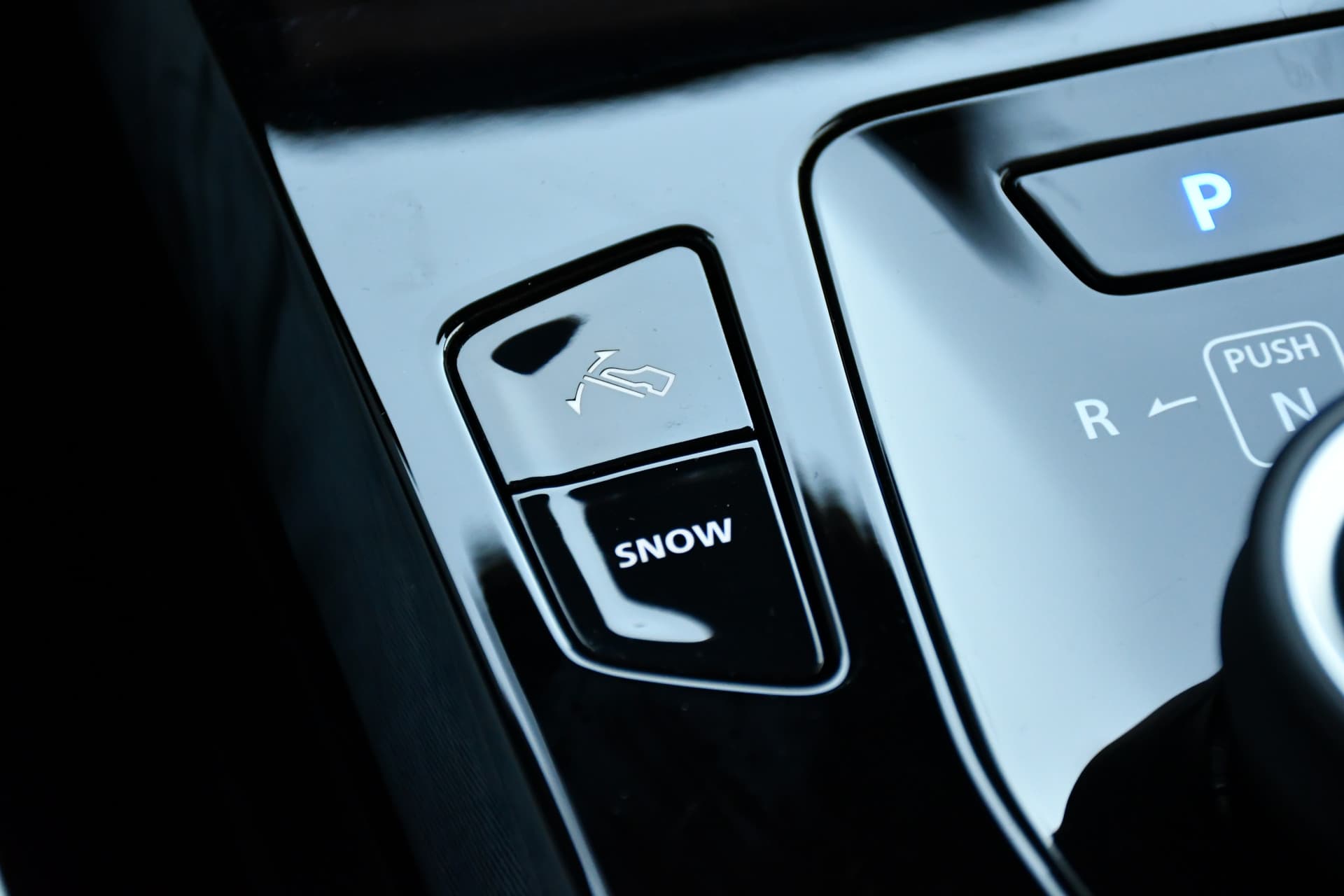 Toyota Urban Cruiser Dynamic 61 kWh Automaat 175pk thumbnail 27