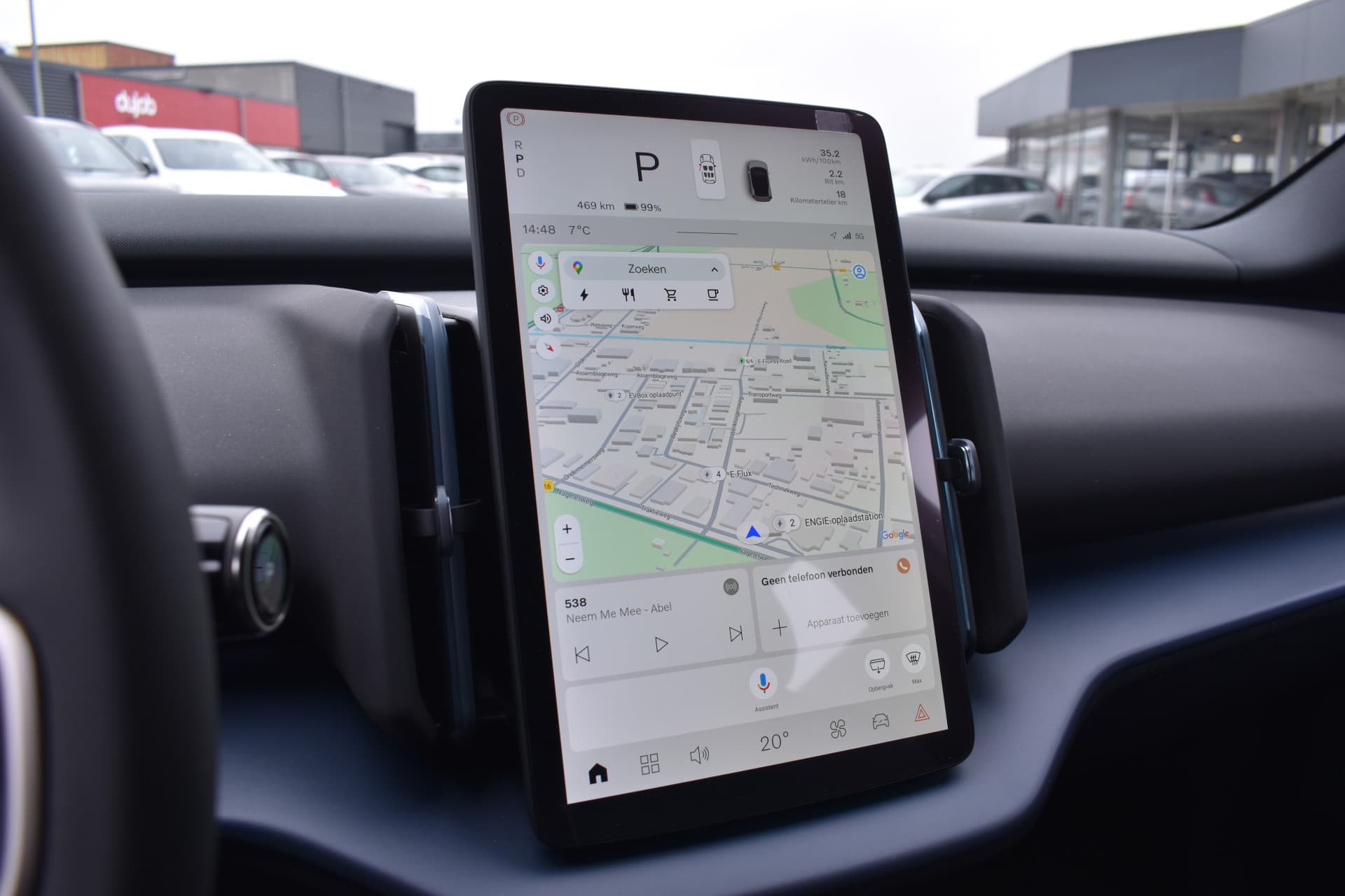 Volvo EX30 Extended Range Plus 69 kWh thumbnail 20