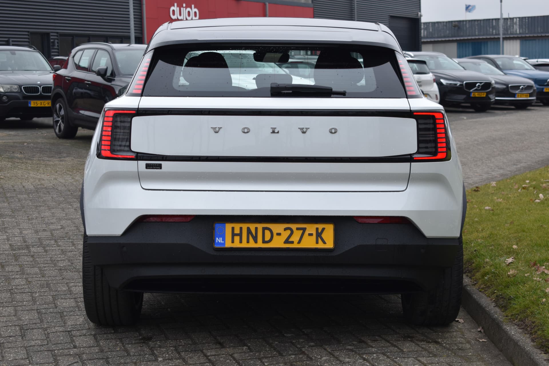 Volvo EX30 Extended Range Plus 69 kWh thumbnail 15