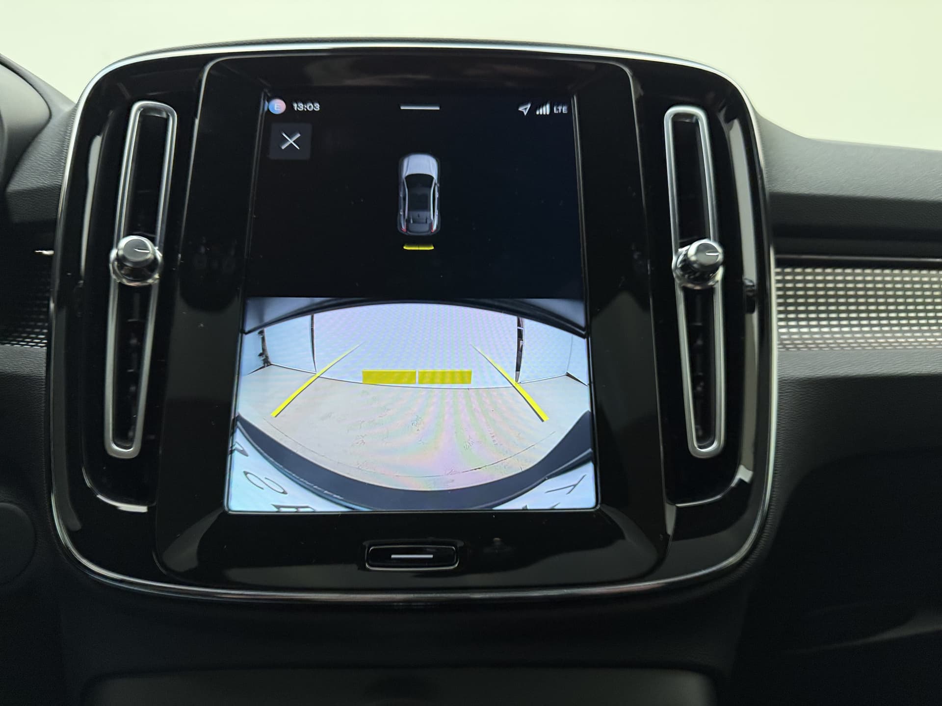 Volvo EC40 Extended Range Plus Black Edition / MY26 / NUBUCK / GETINT GLAS / 20 '' / PANORAMADAK / PDC + CAMERA / GOOGLE / thumbnail 14