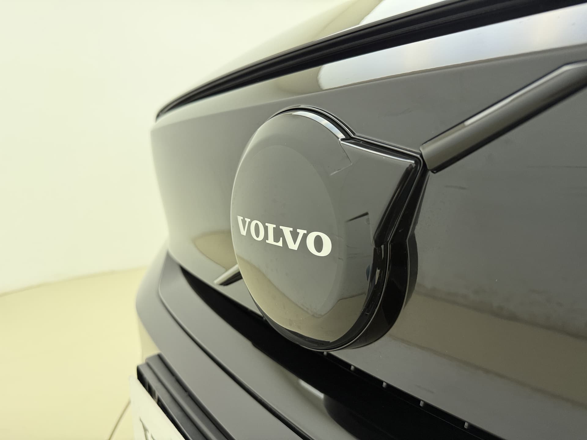 Volvo EC40 Extended Range Plus Black Edition / MY26 / NUBUCK / GETINT GLAS / 20 '' / PANORAMADAK / PDC + CAMERA / GOOGLE / thumbnail 28