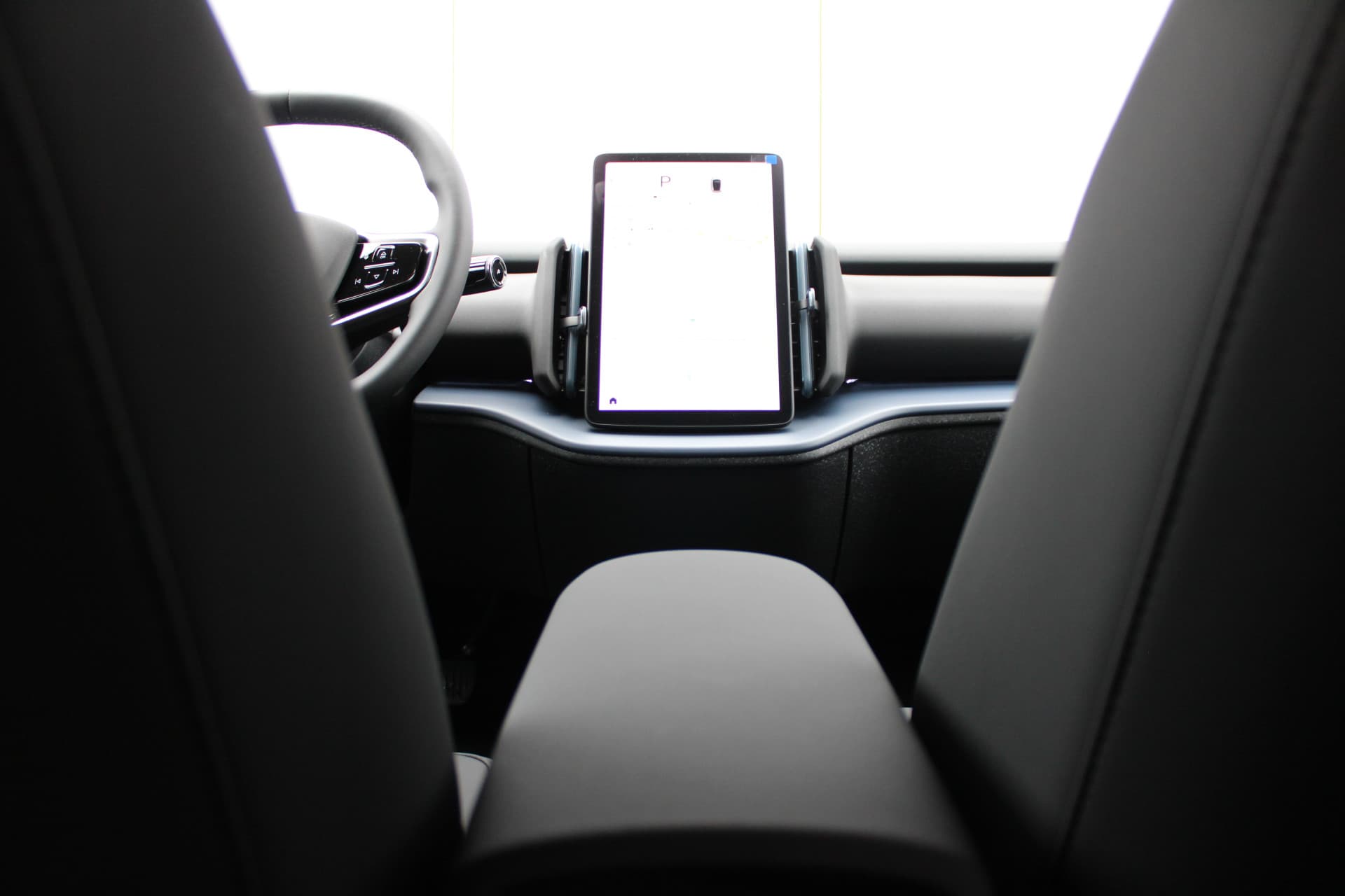 Volvo EX30 Extended Range Plus Europa thumbnail 25