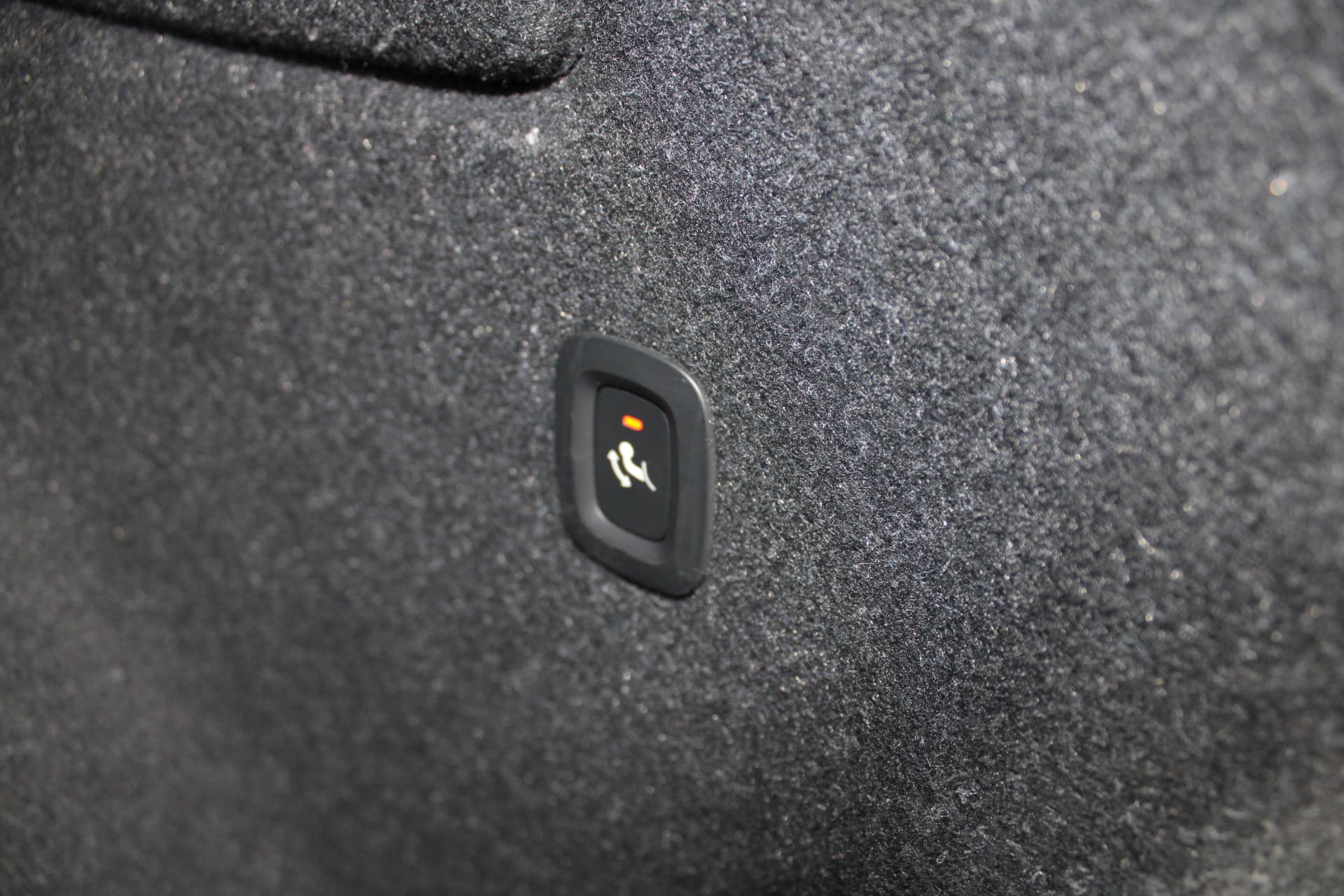 Volvo XC40 T4 plug in Inscription null thumbnail 12