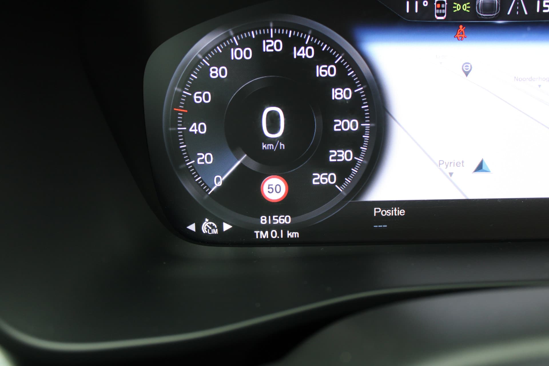 Volvo XC40 T4 plug in Inscription null thumbnail 22