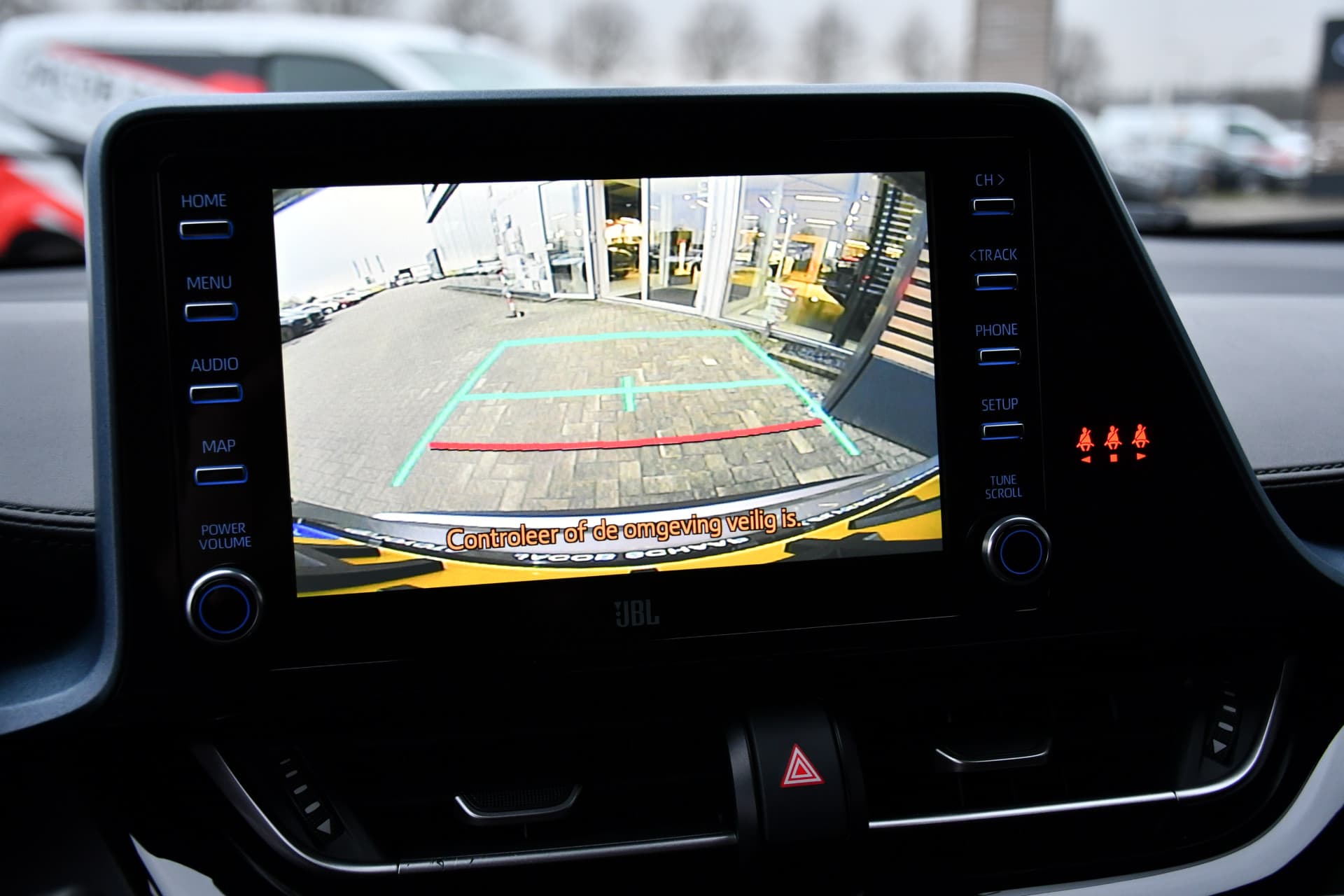 Toyota C-HR 2.0 Hybrid First Edition Automaat 184pk thumbnail 6