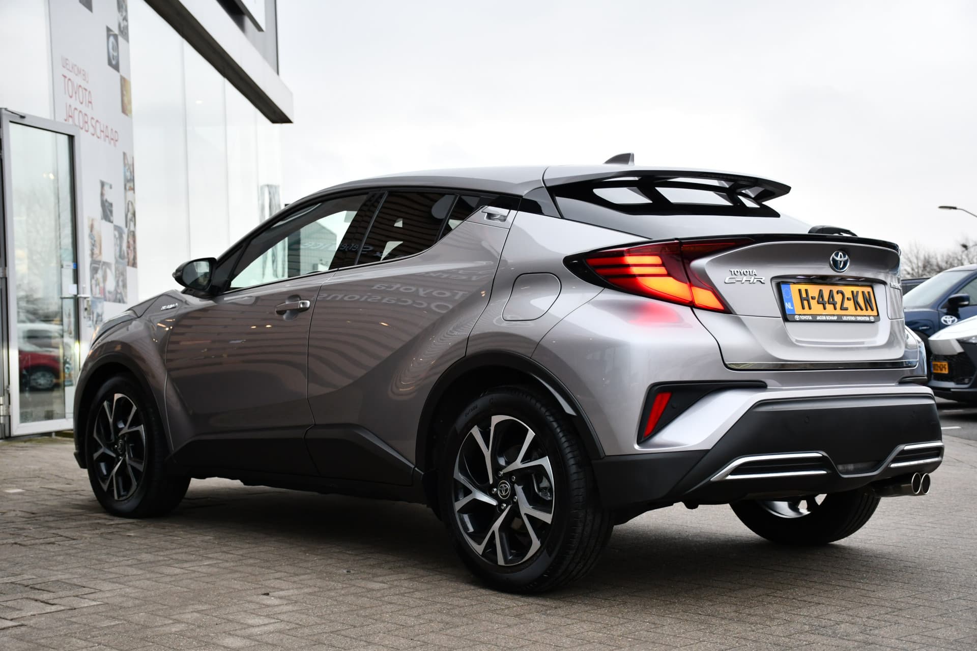 Toyota C-HR 2.0 Hybrid First Edition Automaat 184pk thumbnail 11