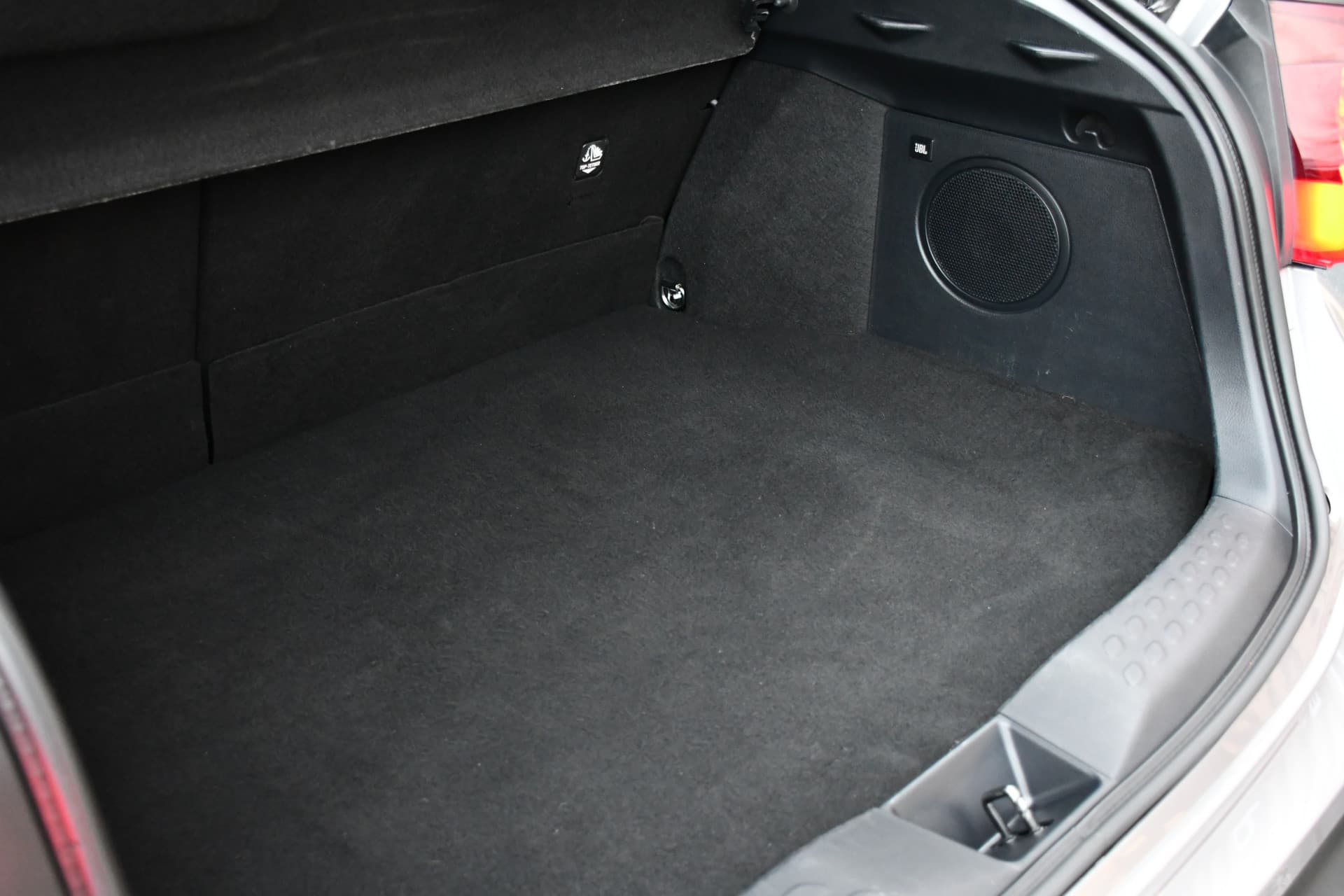 Toyota C-HR 2.0 Hybrid First Edition Automaat 184pk thumbnail 23