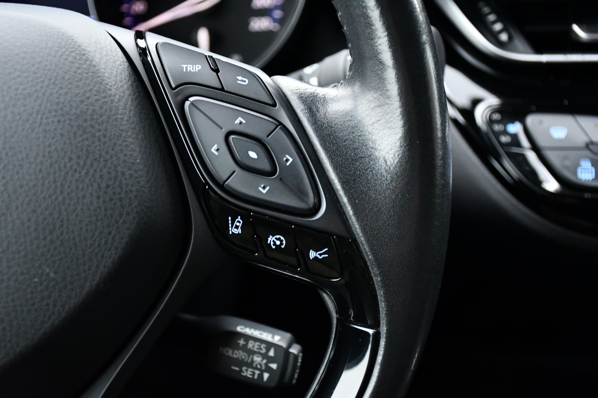 Toyota C-HR 2.0 Hybrid First Edition Automaat 184pk thumbnail 28