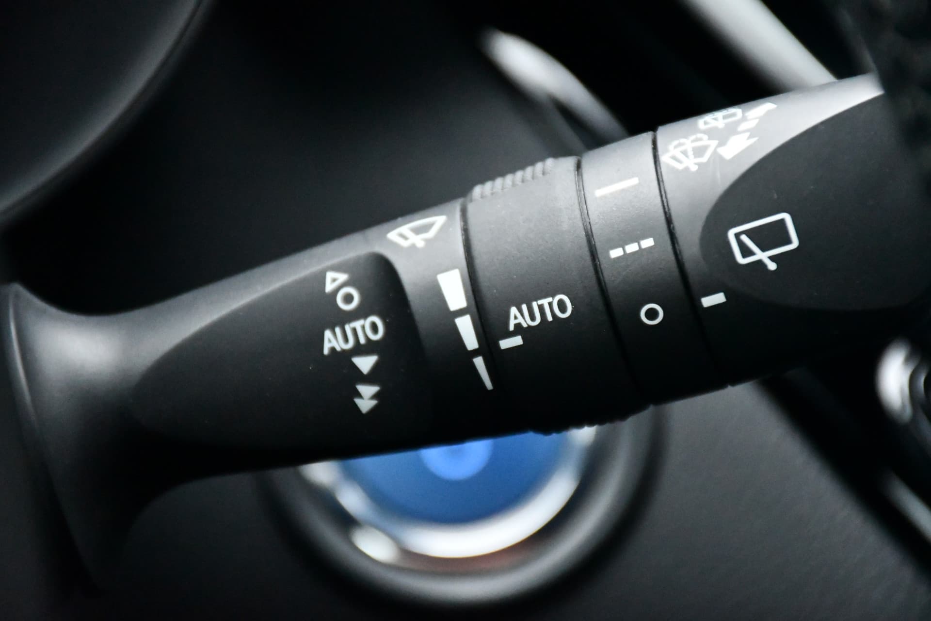 Toyota C-HR 2.0 Hybrid First Edition Automaat 184pk thumbnail 31