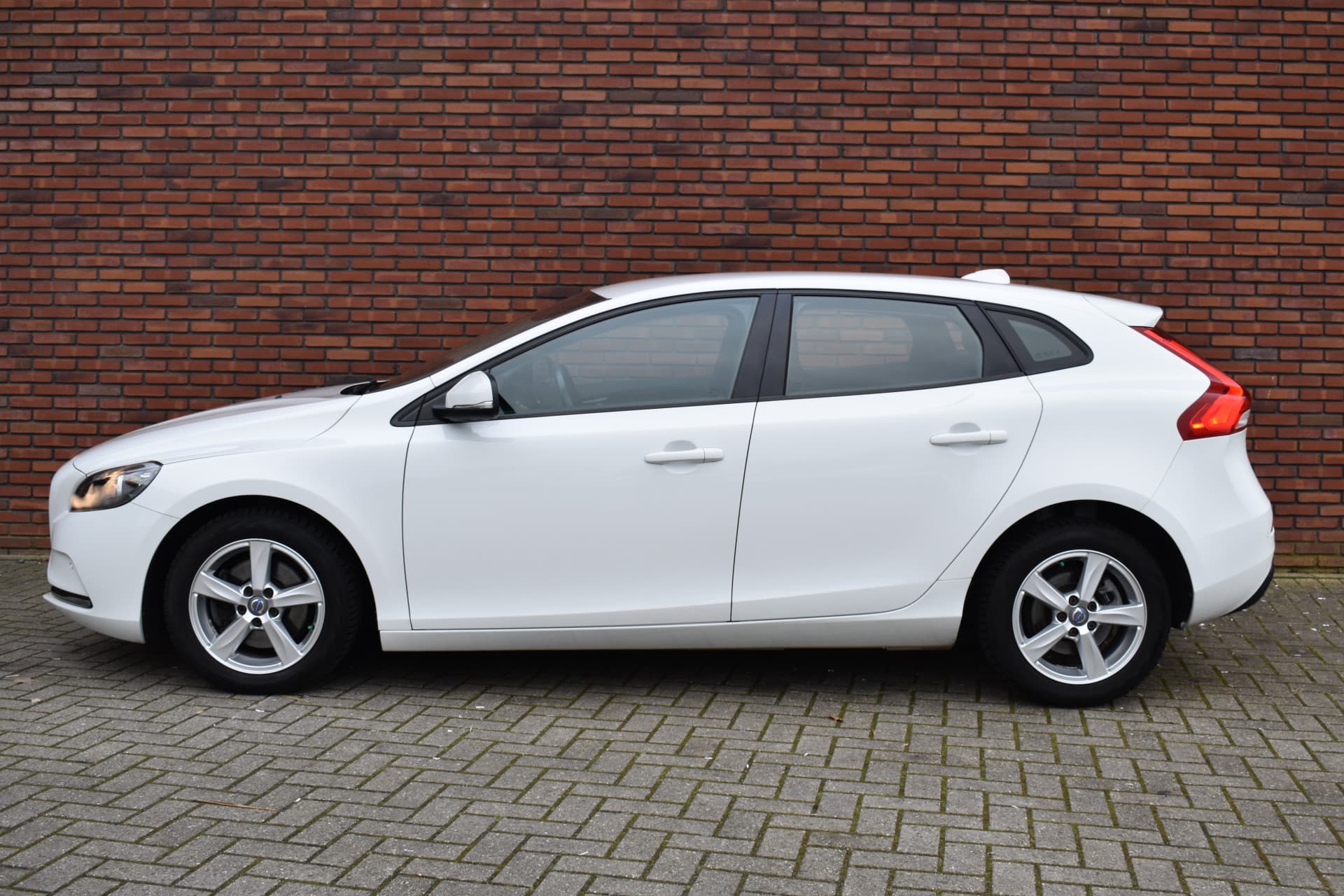 Volvo V40 T2 122PK Nordic thumbnail 11
