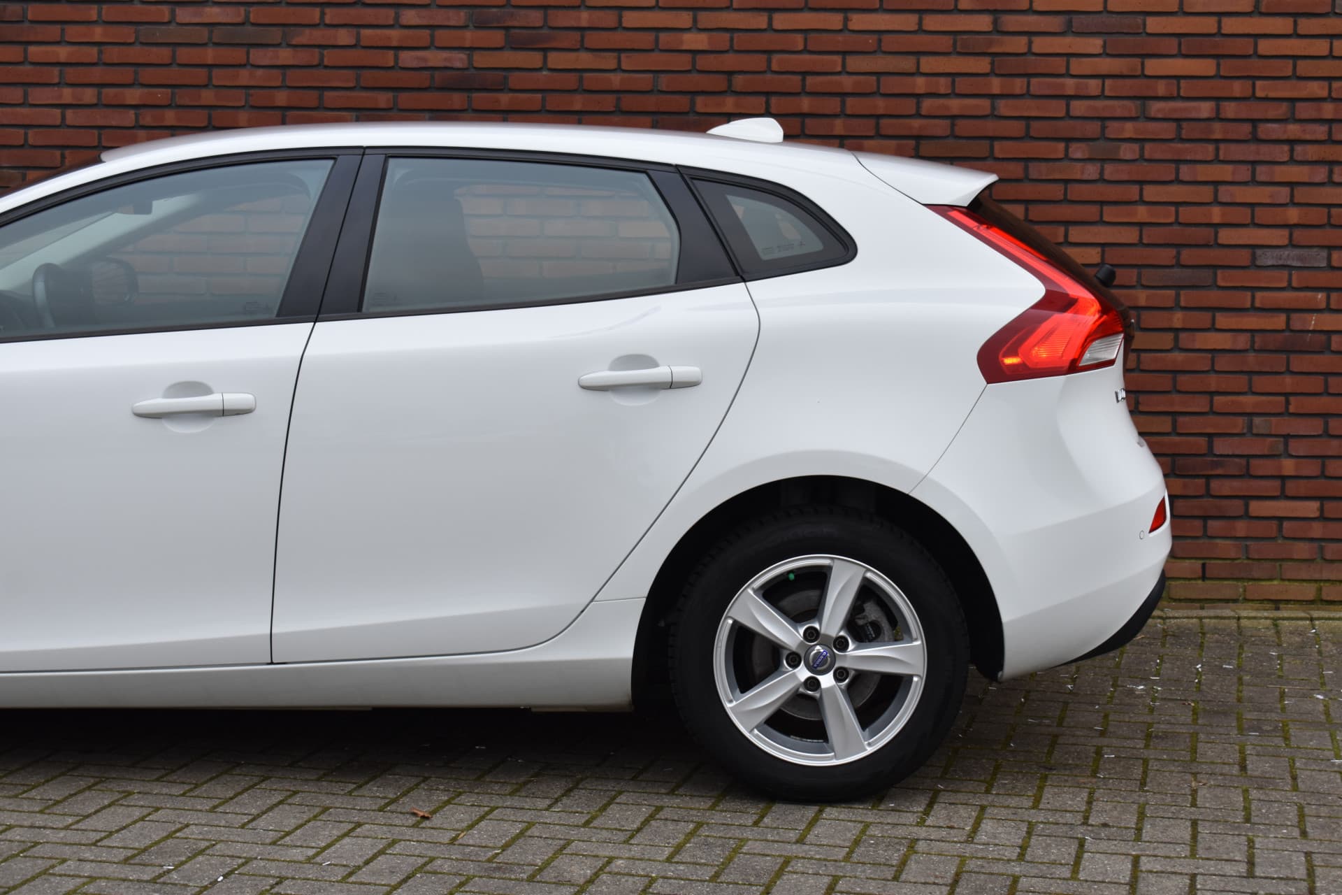 Volvo V40 T2 122PK Nordic thumbnail 13