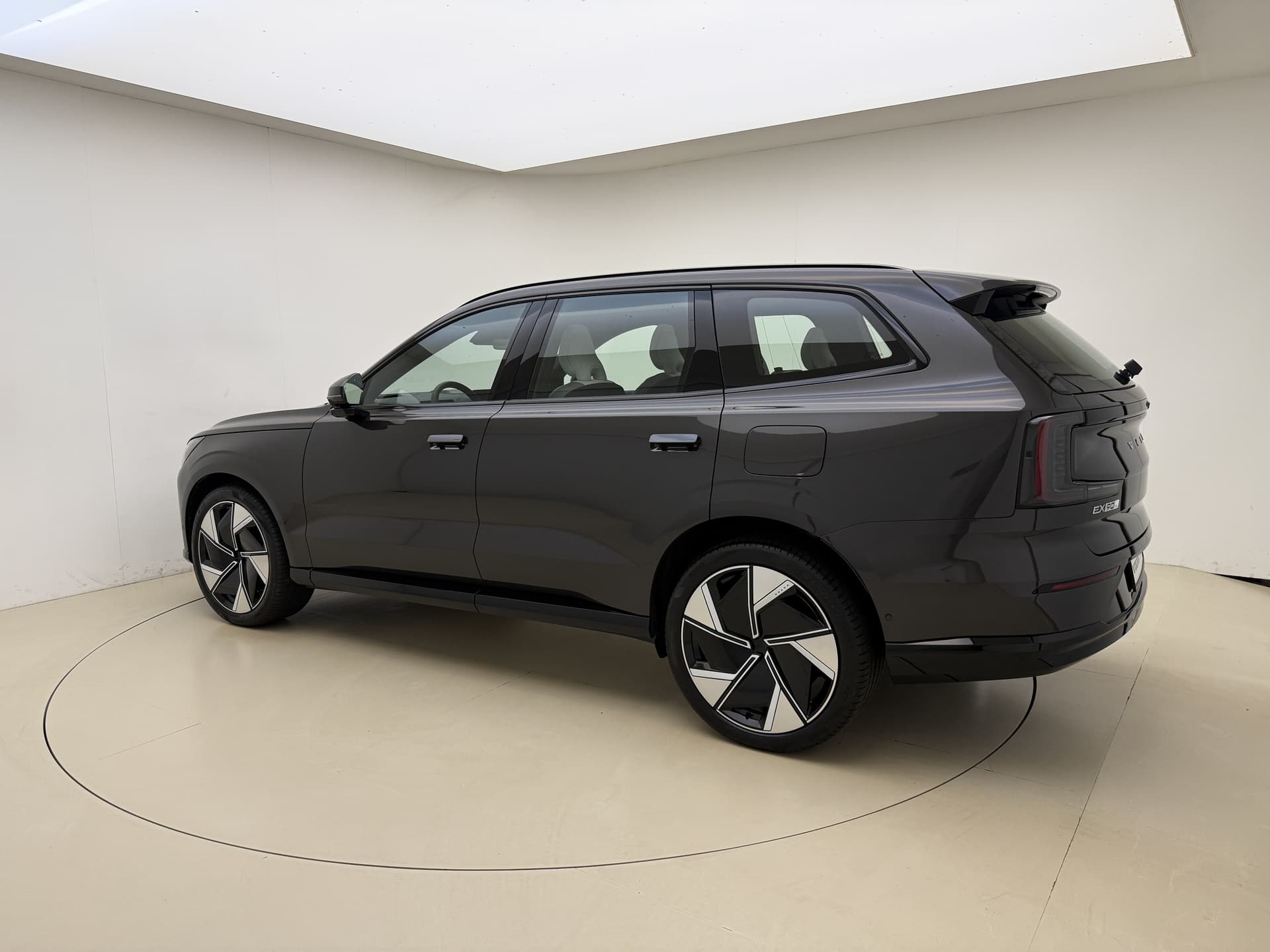 Volvo EX90 Twin Motor Performance Ultra / NIEUW / DIRECT LEVERBAAR / LUCHTVERING / WOOL BLEND / 22'' / CLIMATE / 3 JAAR GRATIS ONDERHOUD / thumbnail 12
